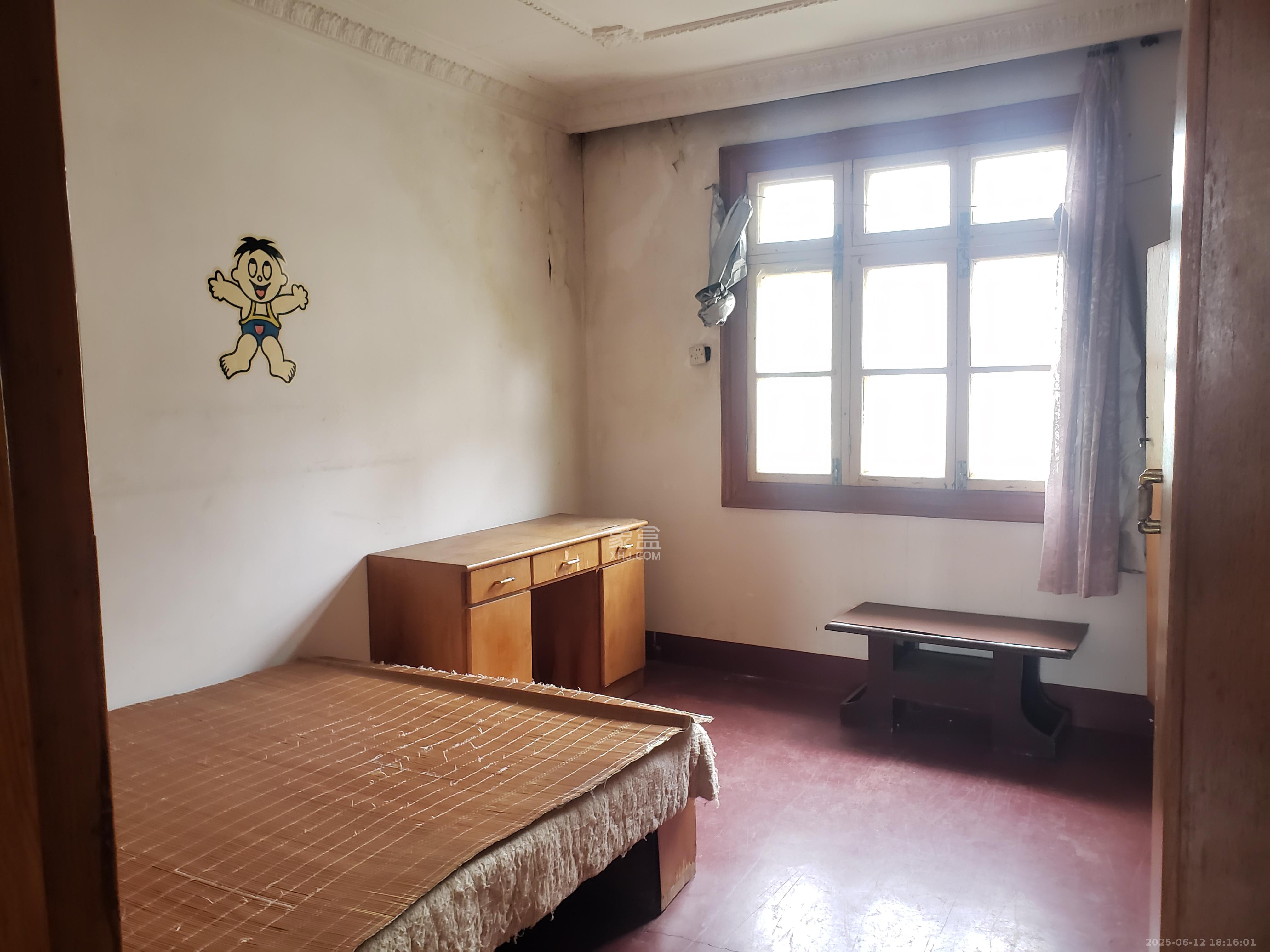 汽制宿舍 2室2厅1卫 800.0元/月 汽制宿舍 2室2厅1卫 800.0元/月室内图