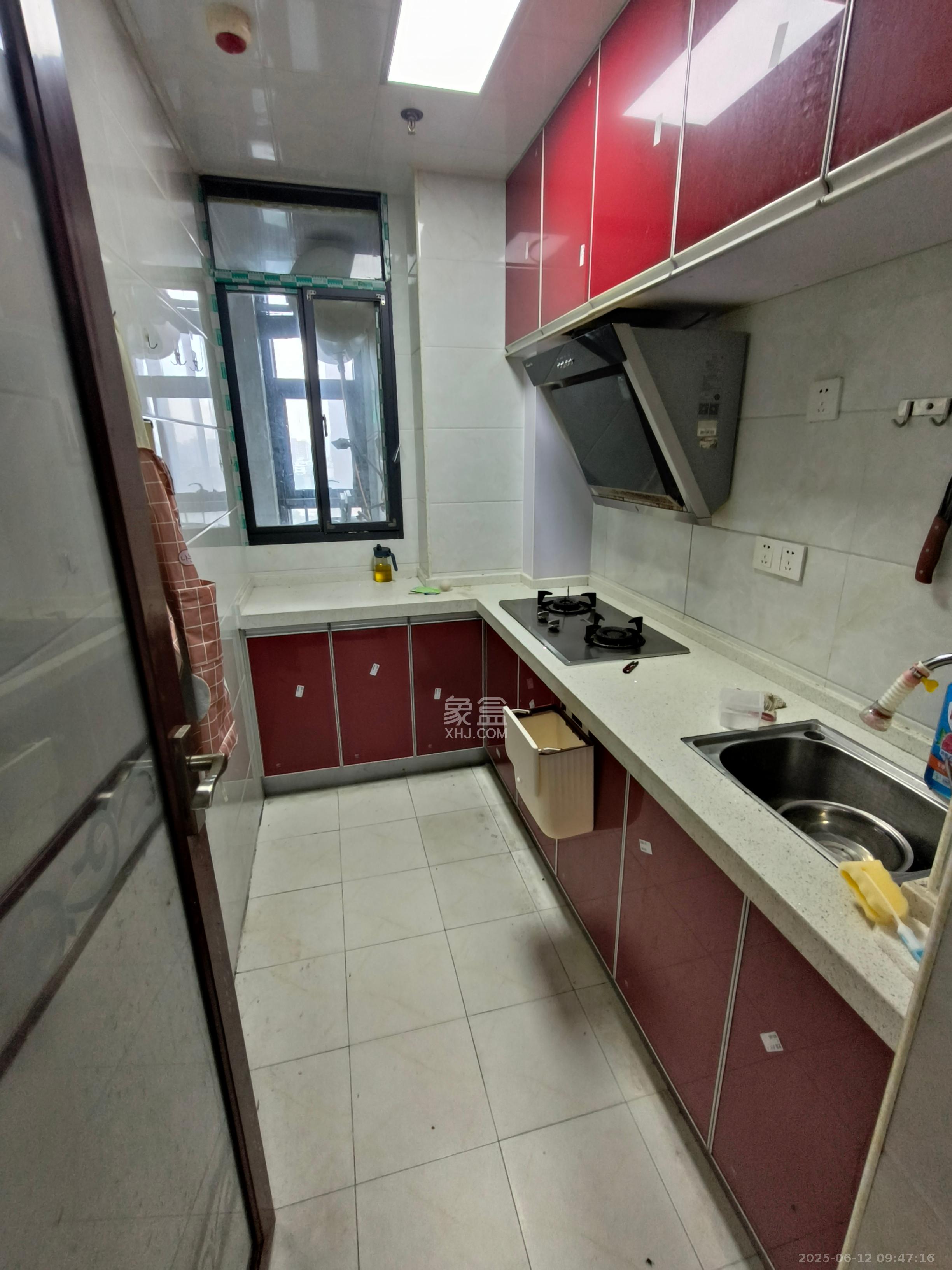 第六都(陆都小区) 1室1厅1卫 1800.0元/月 第六都(陆都小区) 1室1厅1卫 1800.0元/月室内图