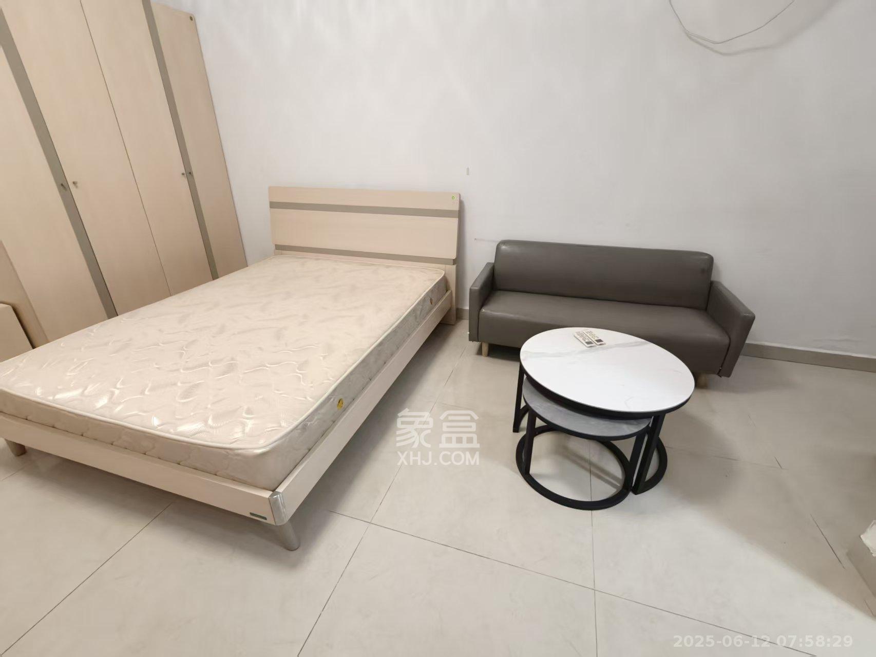 中南壹号院  1室1厅1卫   1700.00元/月室内图