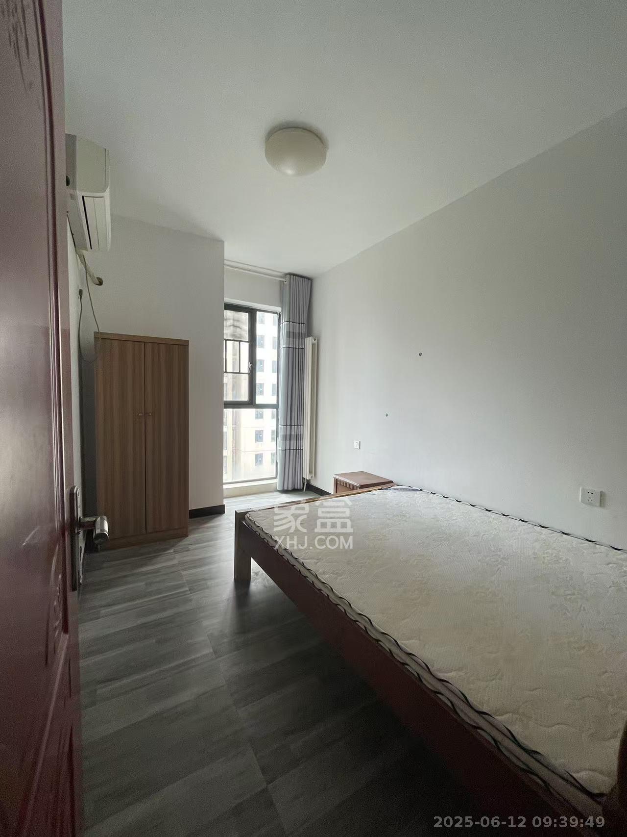 怡海星城 3室2厅2卫 2000.0元/月 怡海星城 3室2厅2卫 2000.0元/月室内图