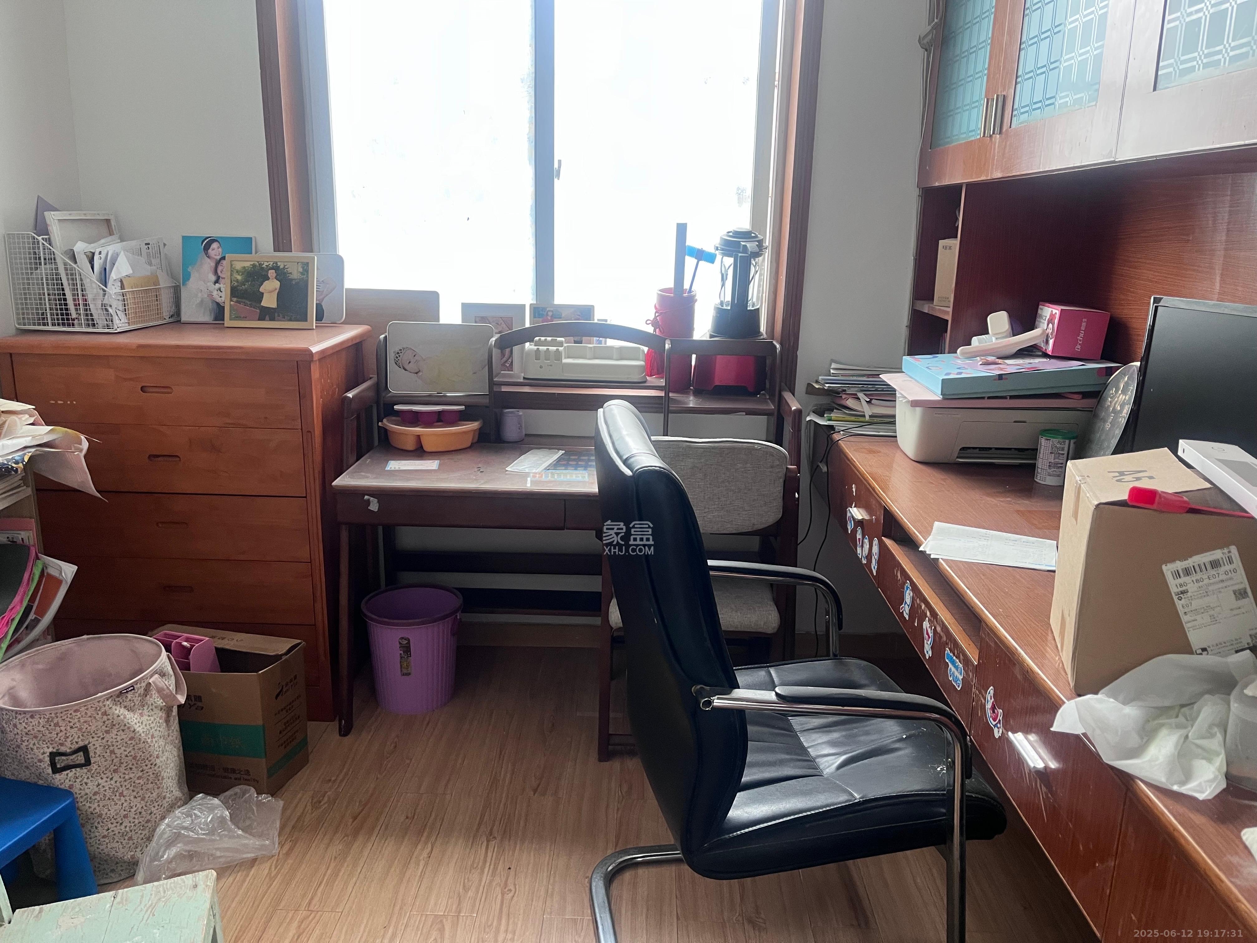 好家园 5室2厅2卫 2500.0元/月 好家园 5室2厅2卫 2500.0元/月室内图