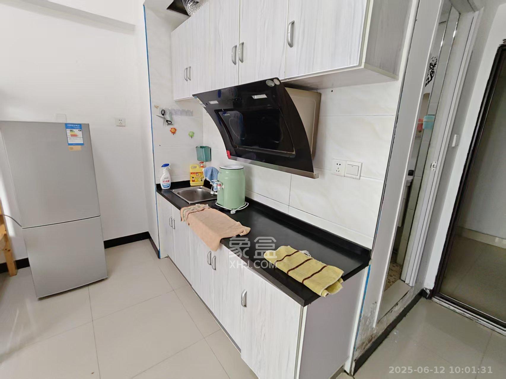 雅第大厦  1室0厅1卫    1600.0元/月室内图