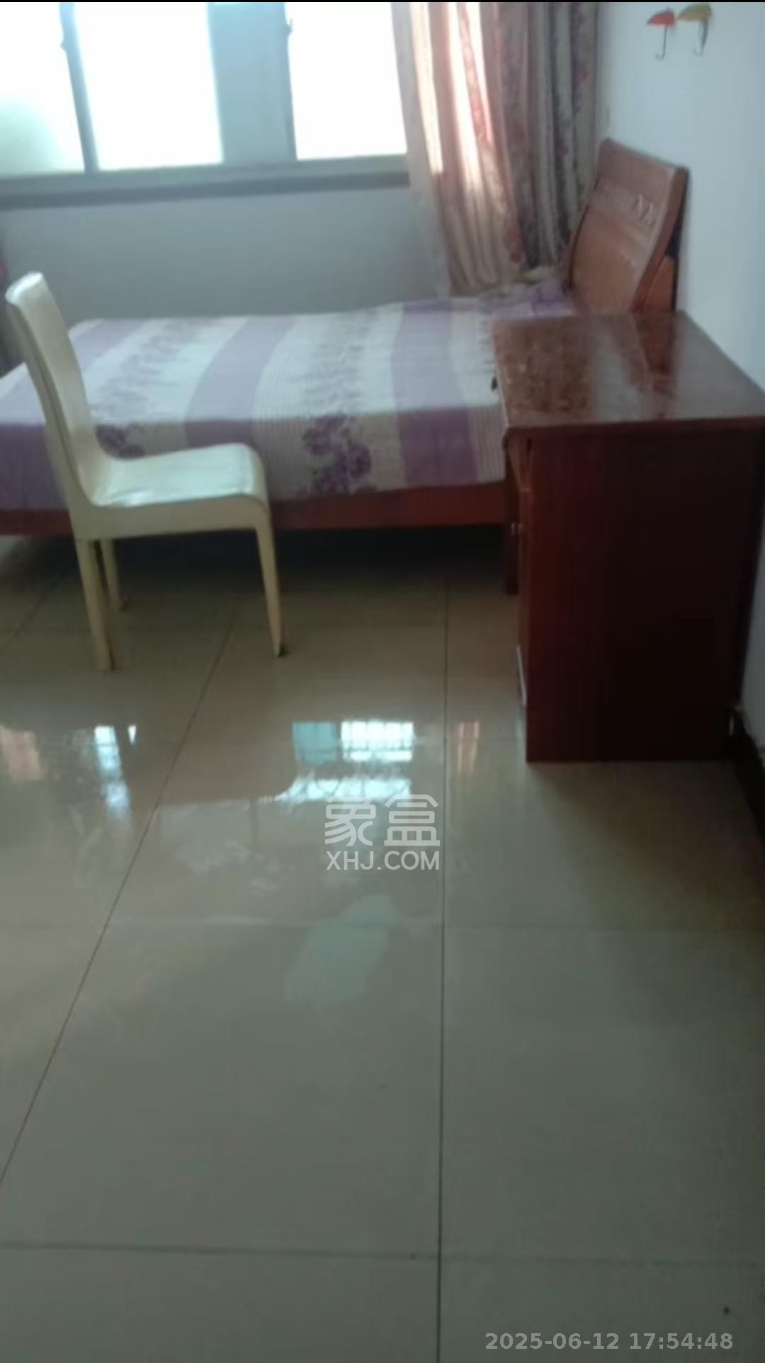 灰埠小区(灰埠社区)  1室1厅1卫    450.0元/月 灰埠小区(灰埠社区)  1室1厅1卫    450.0元/月