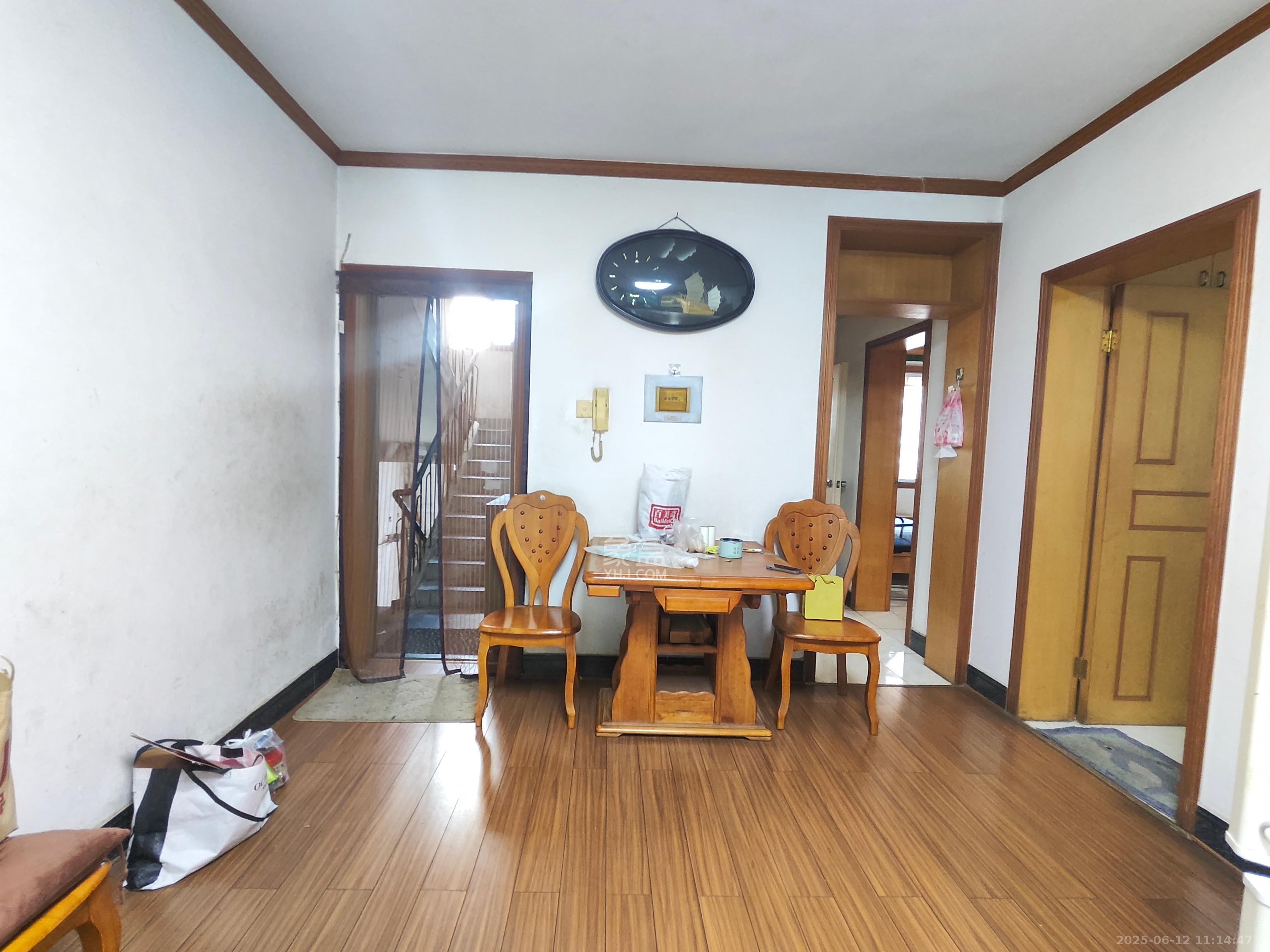 曾家湾13号生活区（友谊集团公司宿舍）  2室1厅1卫    1600.0元/月室内图