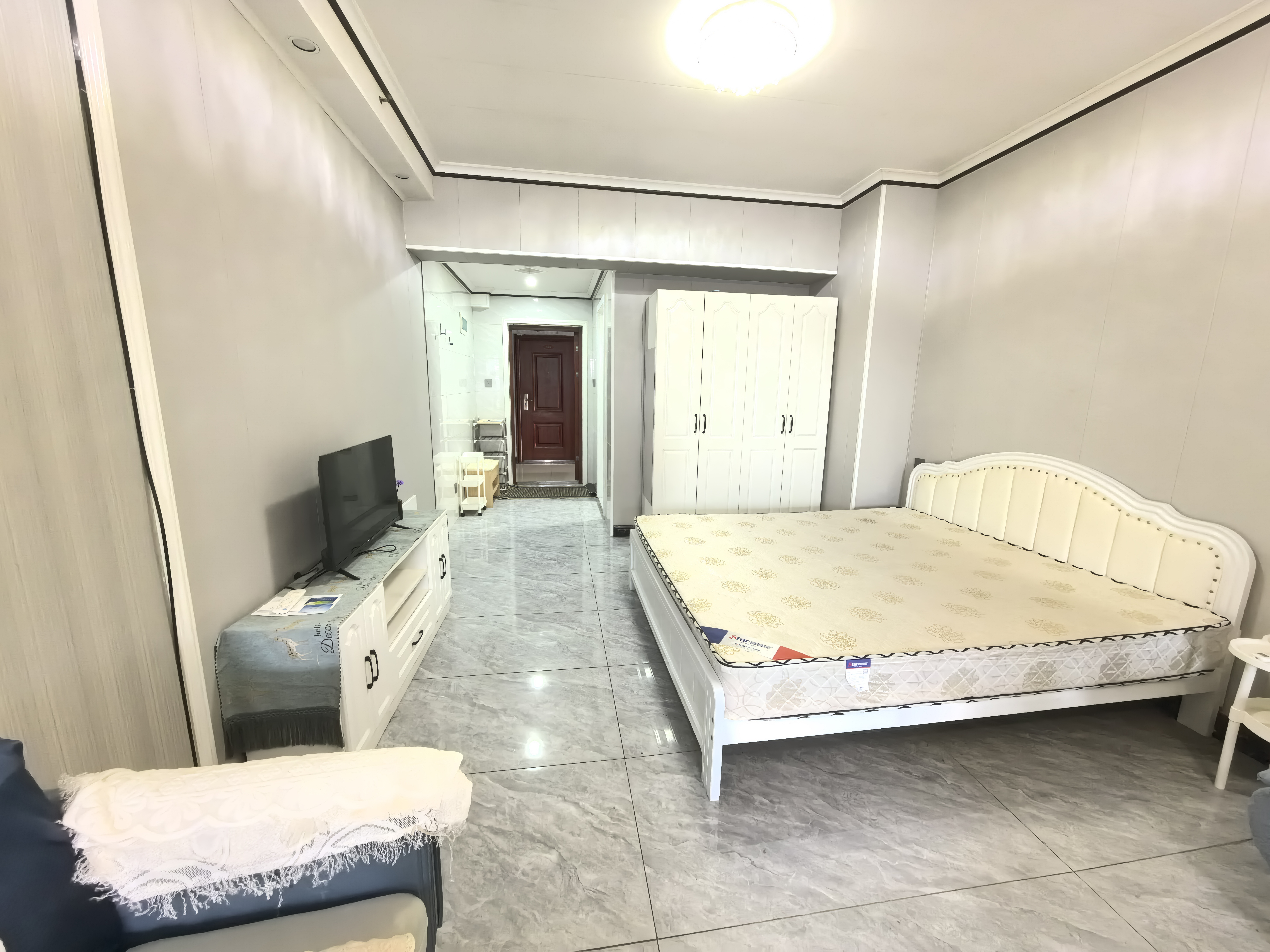 鑫天国际(鑫天偶遇) 1室0厅0卫 1400.0元/月 鑫天国际(鑫天偶遇) 1室0厅0卫 1400.0元/月室内图