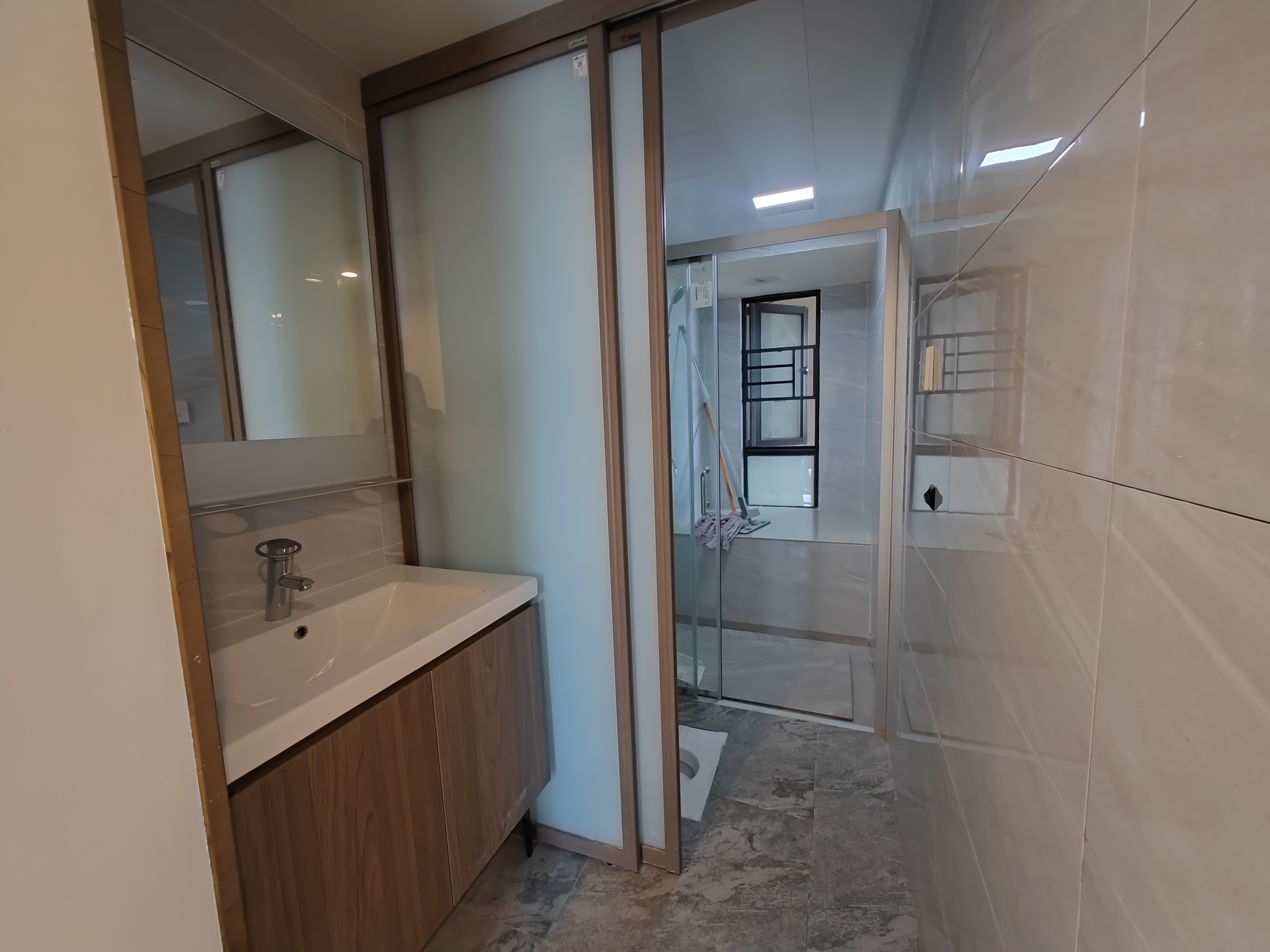 碧桂园翘楚棠 3室2厅2卫 1800.0元/月 碧桂园翘楚棠 3室2厅2卫 1800.0元/月室内图