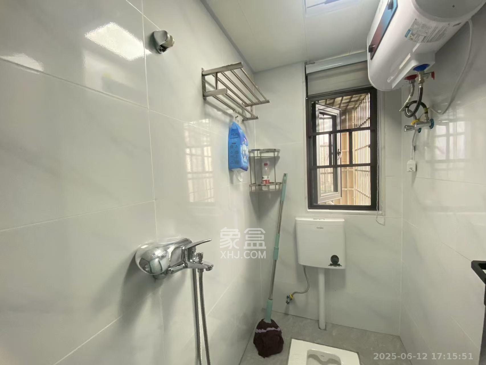 嘉雨东苑  1室1厅1卫   1500.00元/月室内图