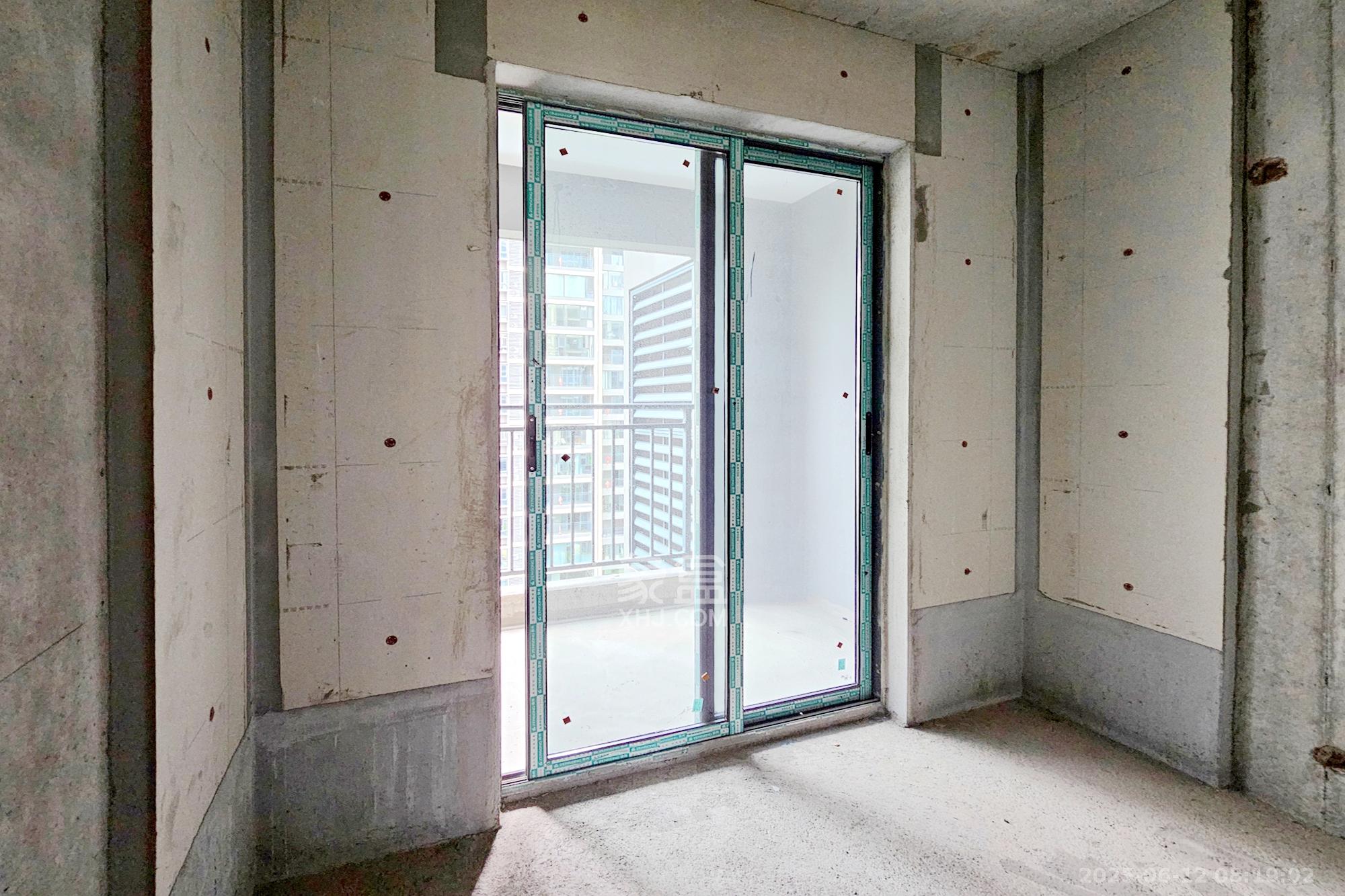 润和星河玥 4室2厅2卫 1400.0元/月 润和星河玥 4室2厅2卫 1400.0元/月室内图