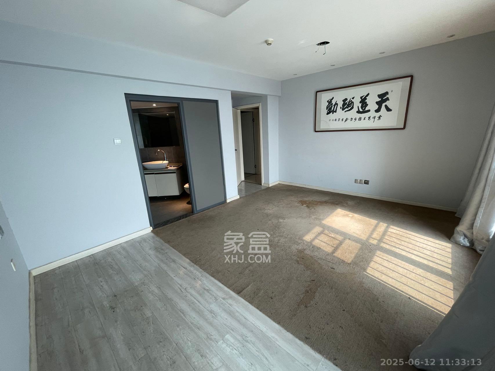 潮宗御苑  3室2厅2卫   6000.00元/月室内图