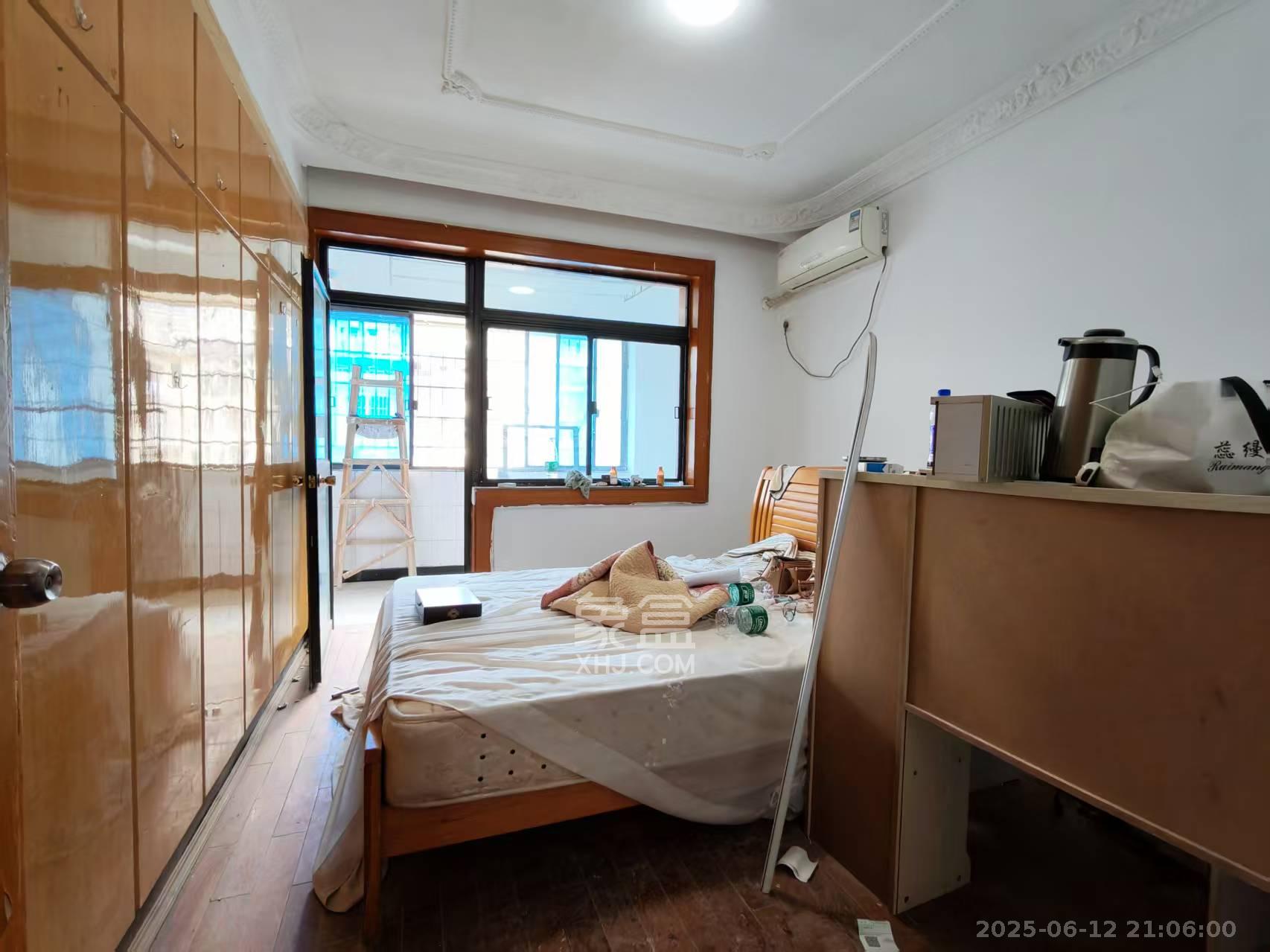 湖南省歌舞剧院宿舍 3室1厅2卫 2000.0元/月 湖南省歌舞剧院宿舍 3室1厅2卫 2000.0元/月室内图