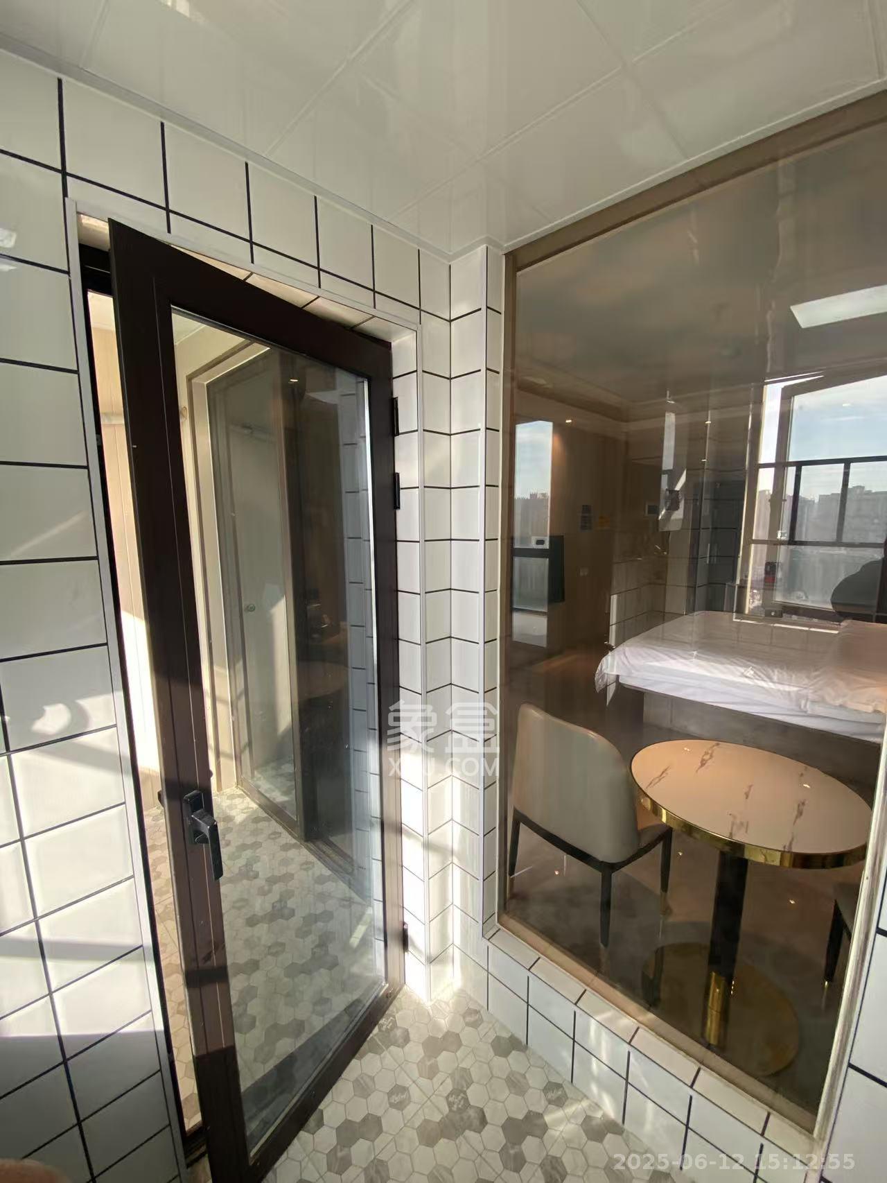 国泰九龙湾 1室1厅1卫 1500.0元/月 国泰九龙湾 1室1厅1卫 1500.0元/月室内图