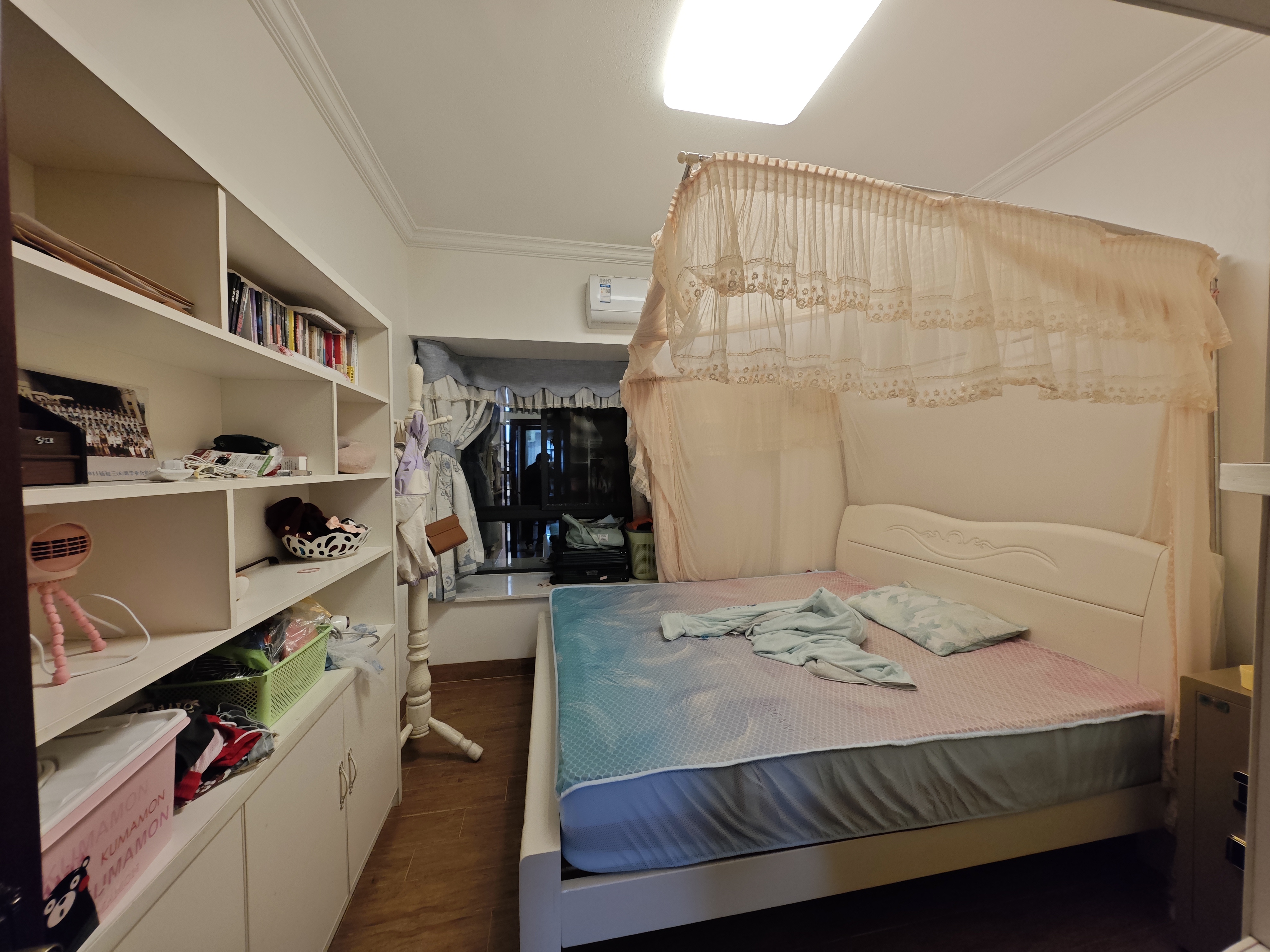 星华佳园 3室2厅2卫 215.00万 星华佳园 3室2厅2卫 215.00万客厅