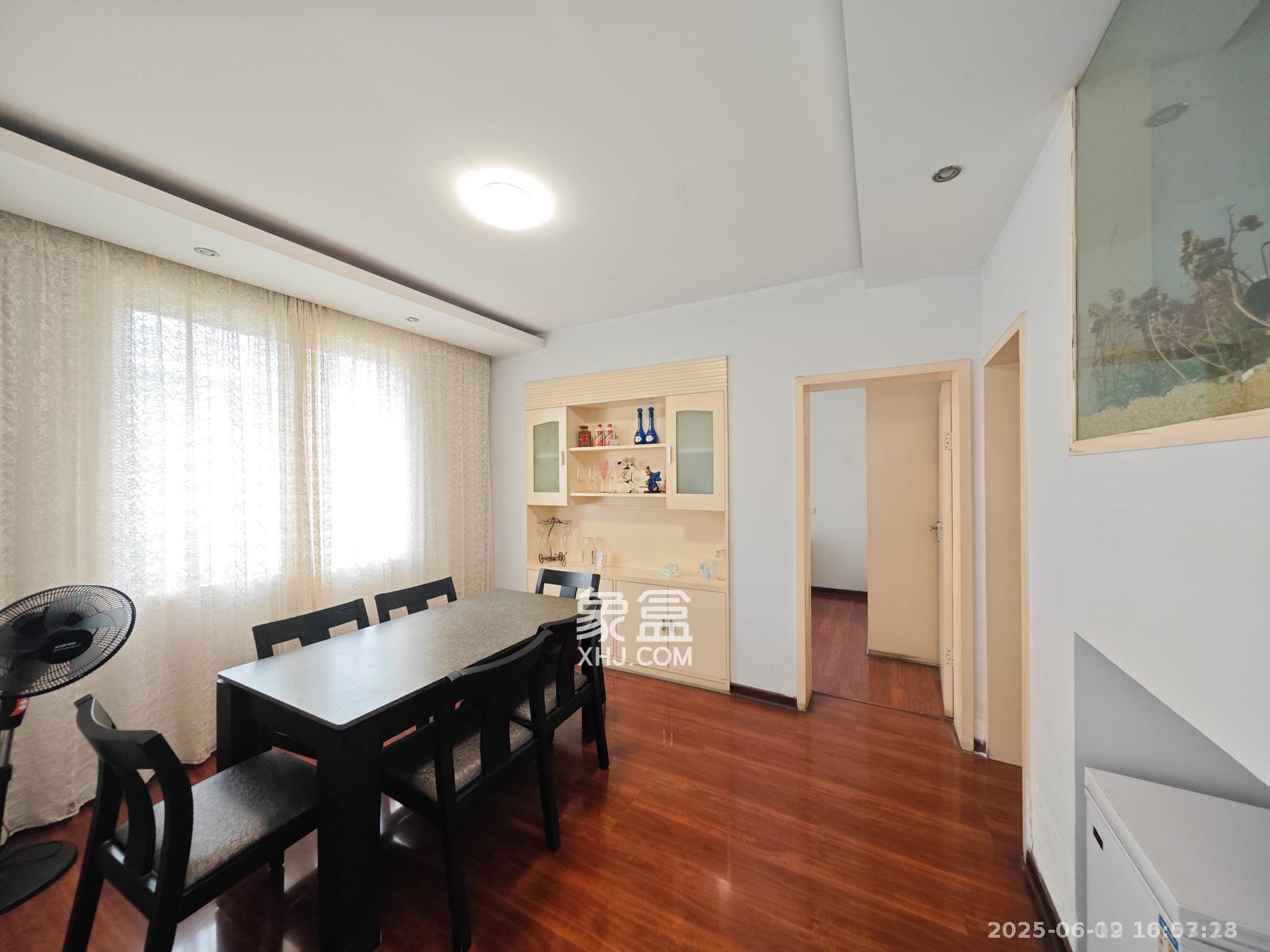 景湾小区（井湾小区）  5室2厅1卫   2780.00元/月室内图