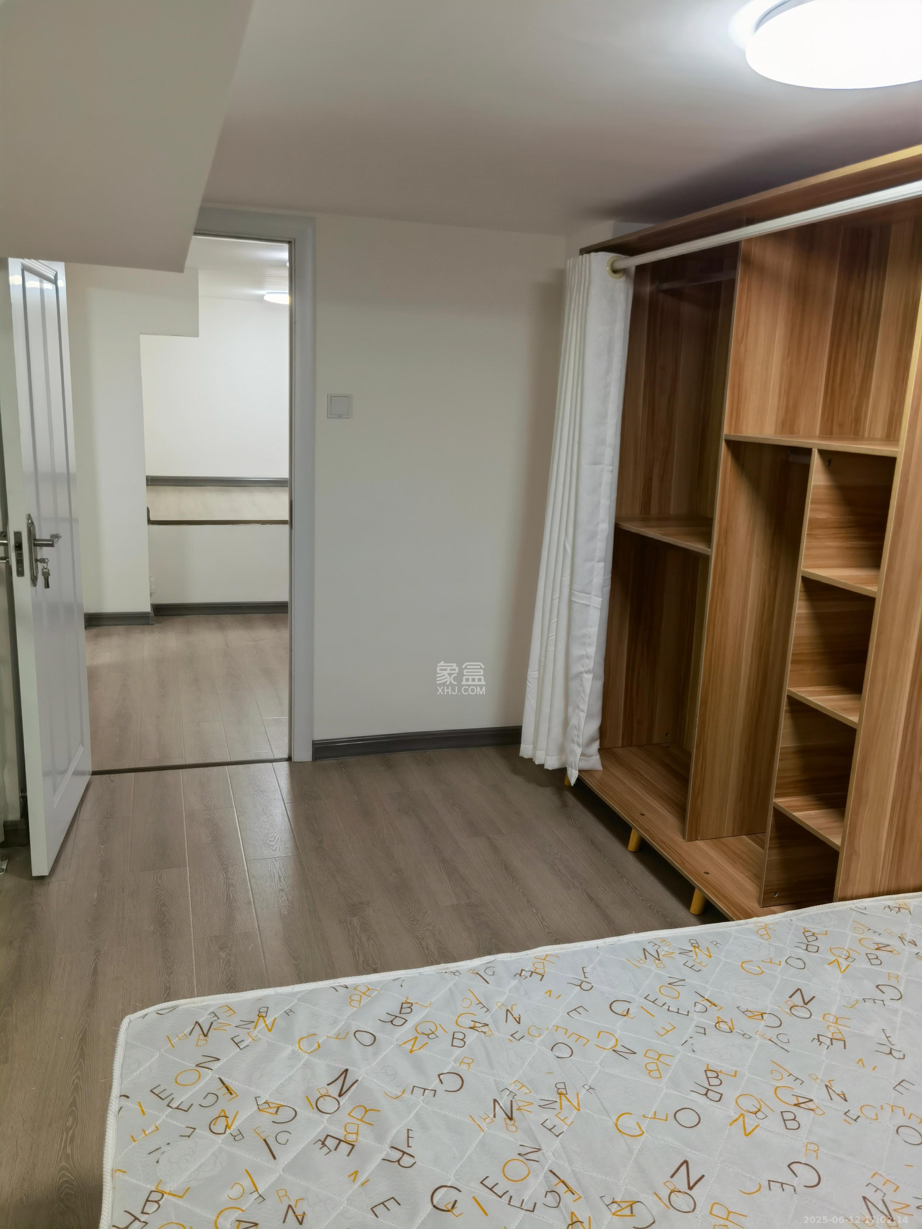 湘水郡(兴旺小爱同学) 2室2厅1卫 1600.0元/月 湘水郡(兴旺小爱同学) 2室2厅1卫 1600.0元/月室内图