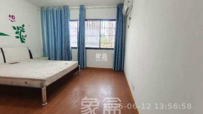 佳美紫郡 4室2厅1卫 2000.0元/月 佳美紫郡 4室2厅1卫 2000.0元/月室内图