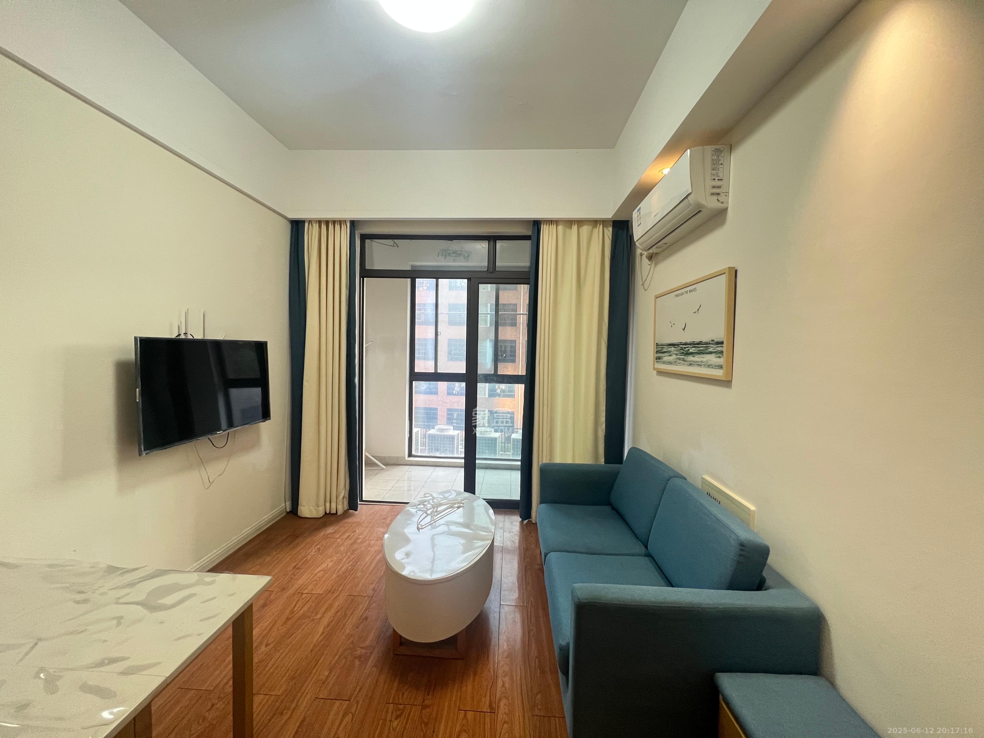 中建信和城 1室1厅1卫 2200.0元/月 中建信和城 1室1厅1卫 2200.0元/月室内图