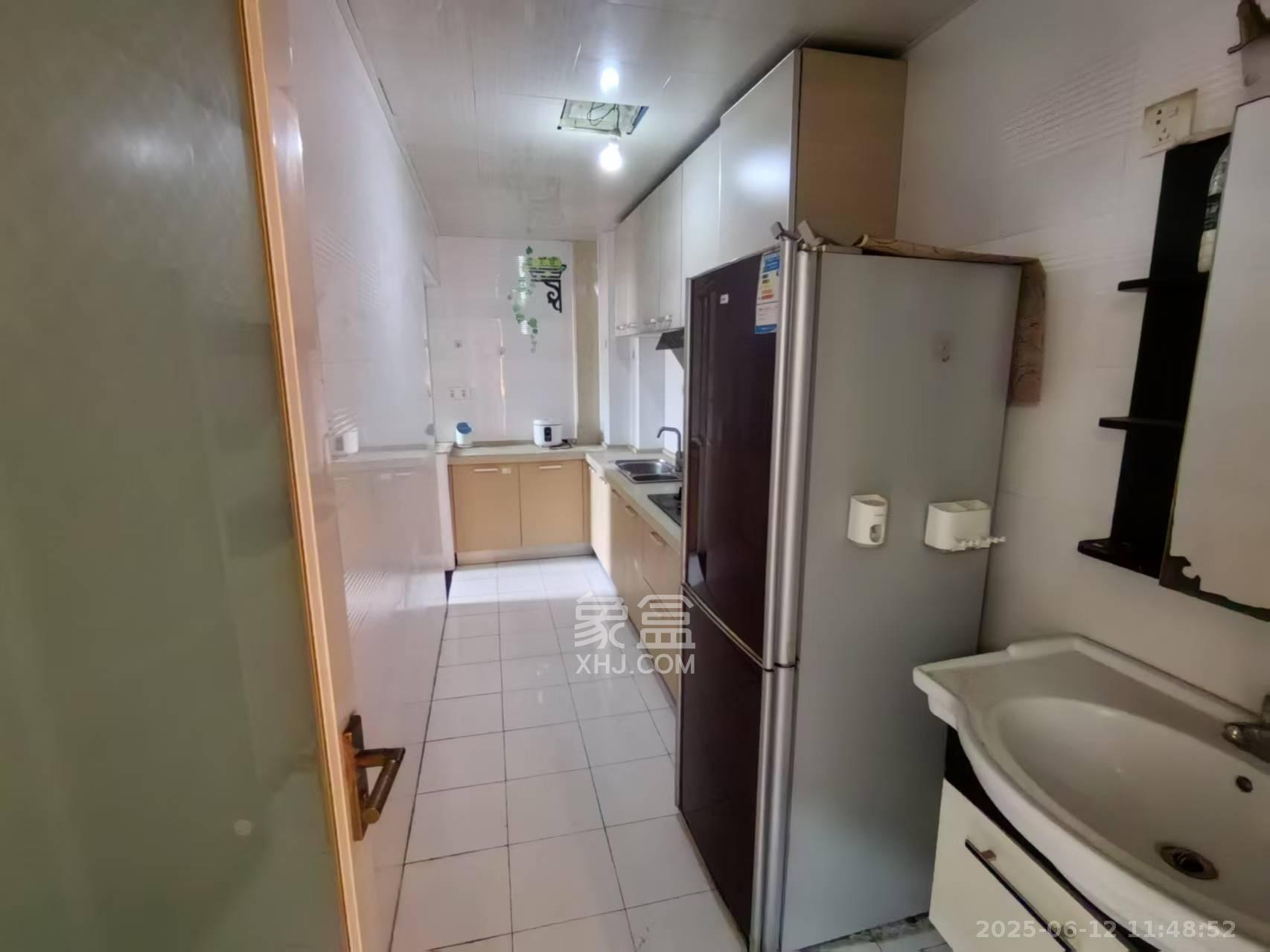 长城非常生活 2室1厅1卫 2600.0元/月 长城非常生活 2室1厅1卫 2600.0元/月室内图