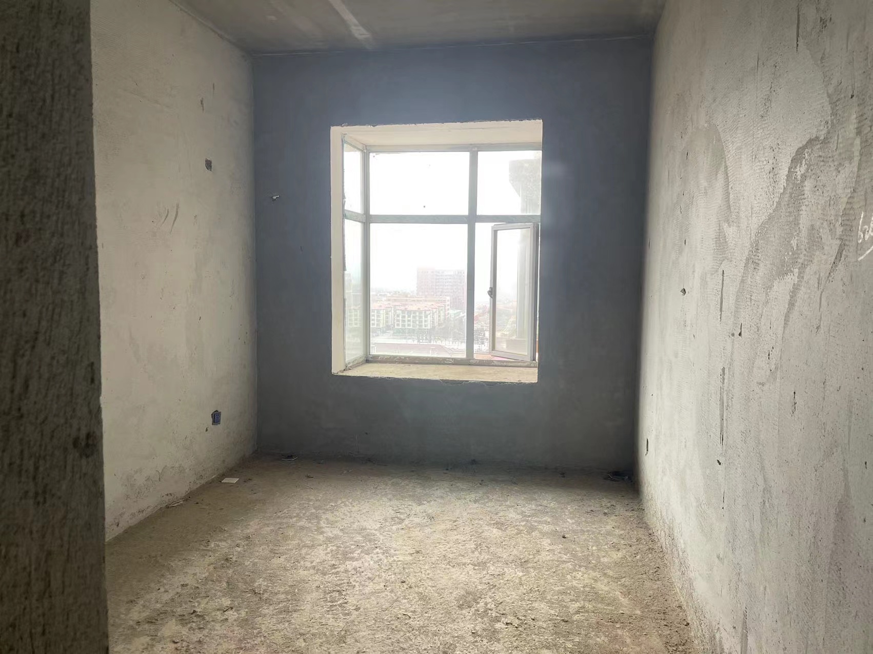 嘉熙紫台 4室2厅2卫 78.0万 嘉熙紫台 4室2厅2卫 78.0万室内图