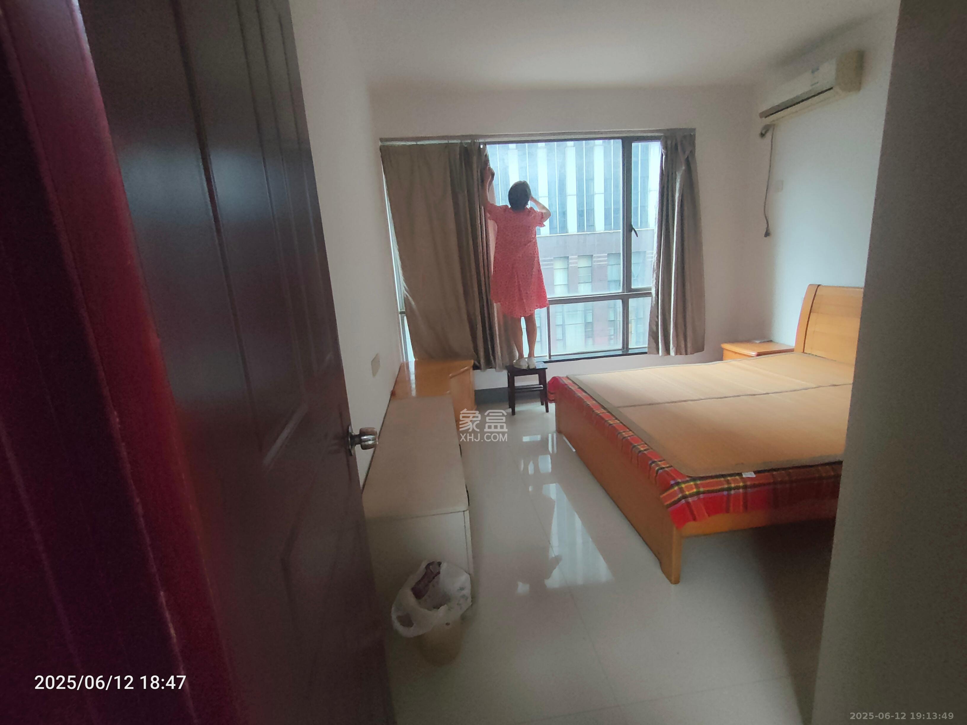 建鸿达华都(华都小户型及大华写字楼) 2室1厅1卫 2650.0元/月 建鸿达华都(华都小户型及大华写字楼) 2室1厅1卫 2650.0元/月室内图