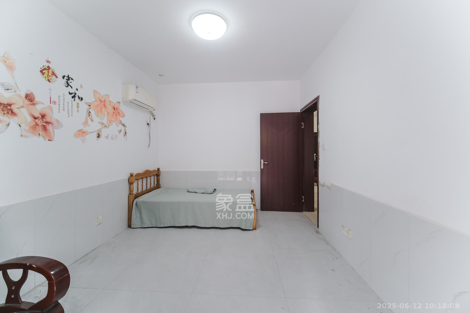 好望谷 1室2厅1卫 50.0万 好望谷 1室2厅1卫 50.0万卧室