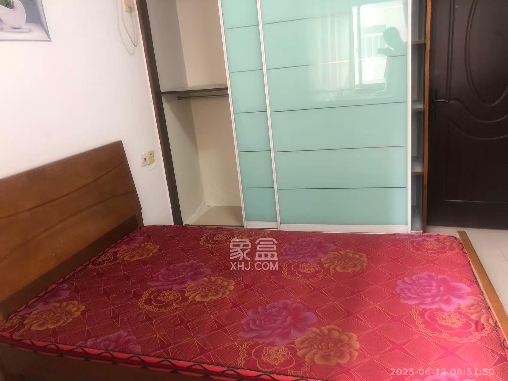 东方新世界  3室2厅2卫   2600.00元/月室内图