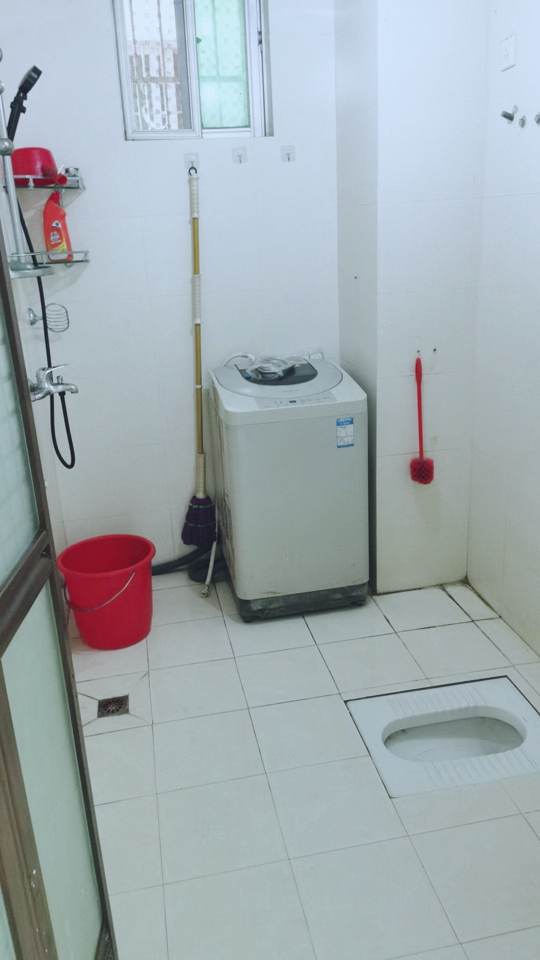 红城大厦  3室2厅1卫   2600.00元/月室内图