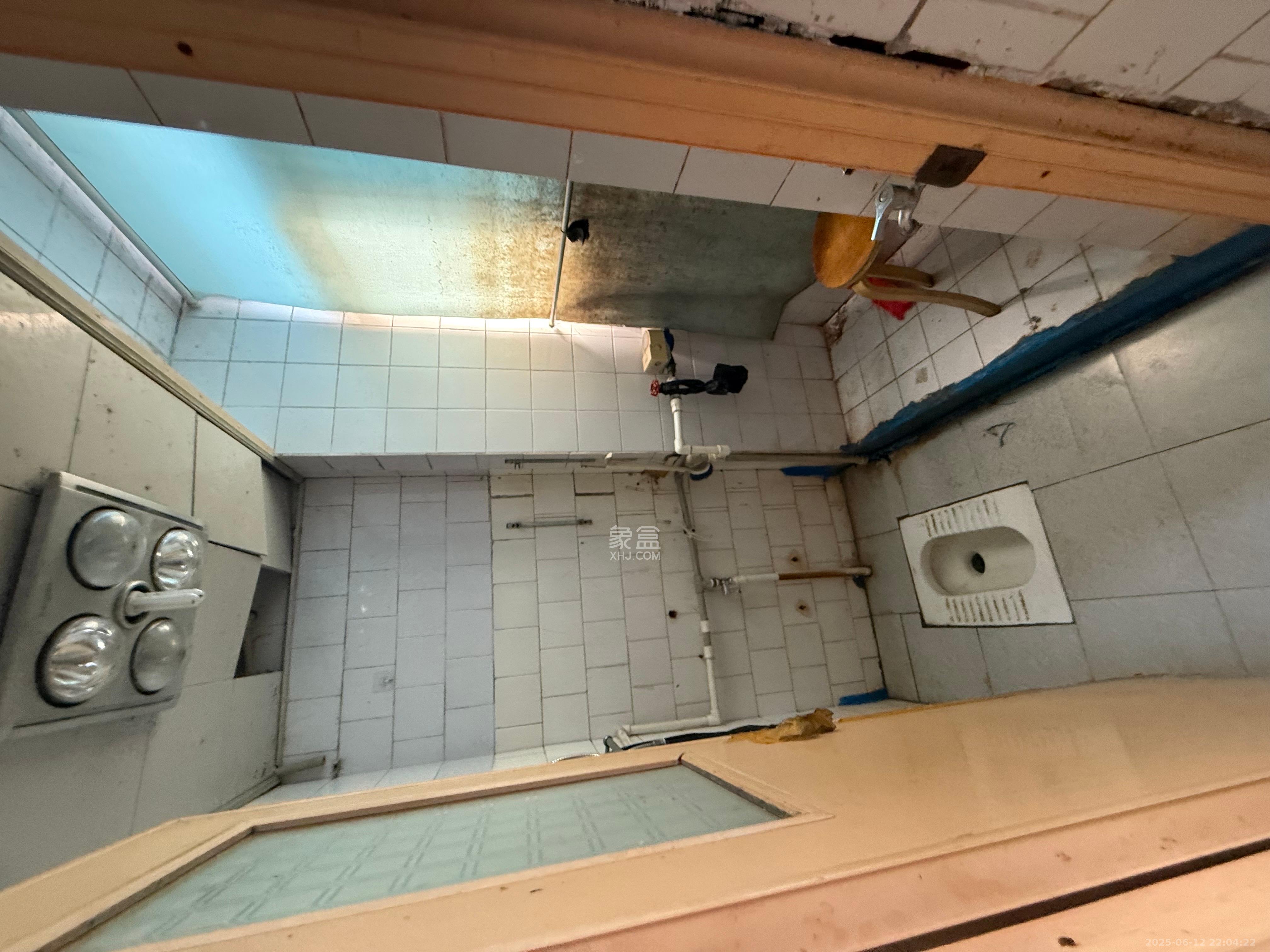 建工集团单位房  3室1厅1卫   2500.00元/月室内图
