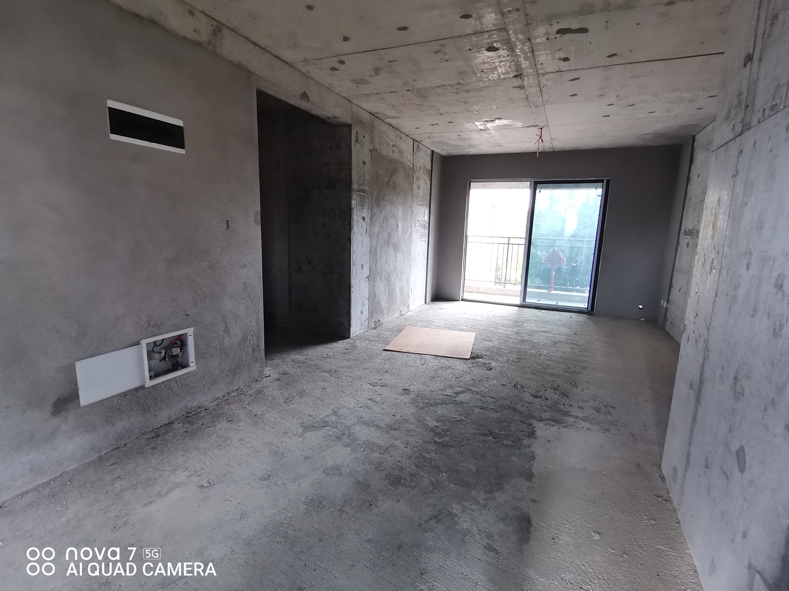 鑫湘悦璟台 4室2厅2卫 68.8万 鑫湘悦璟台 4室2厅2卫 68.8万客厅