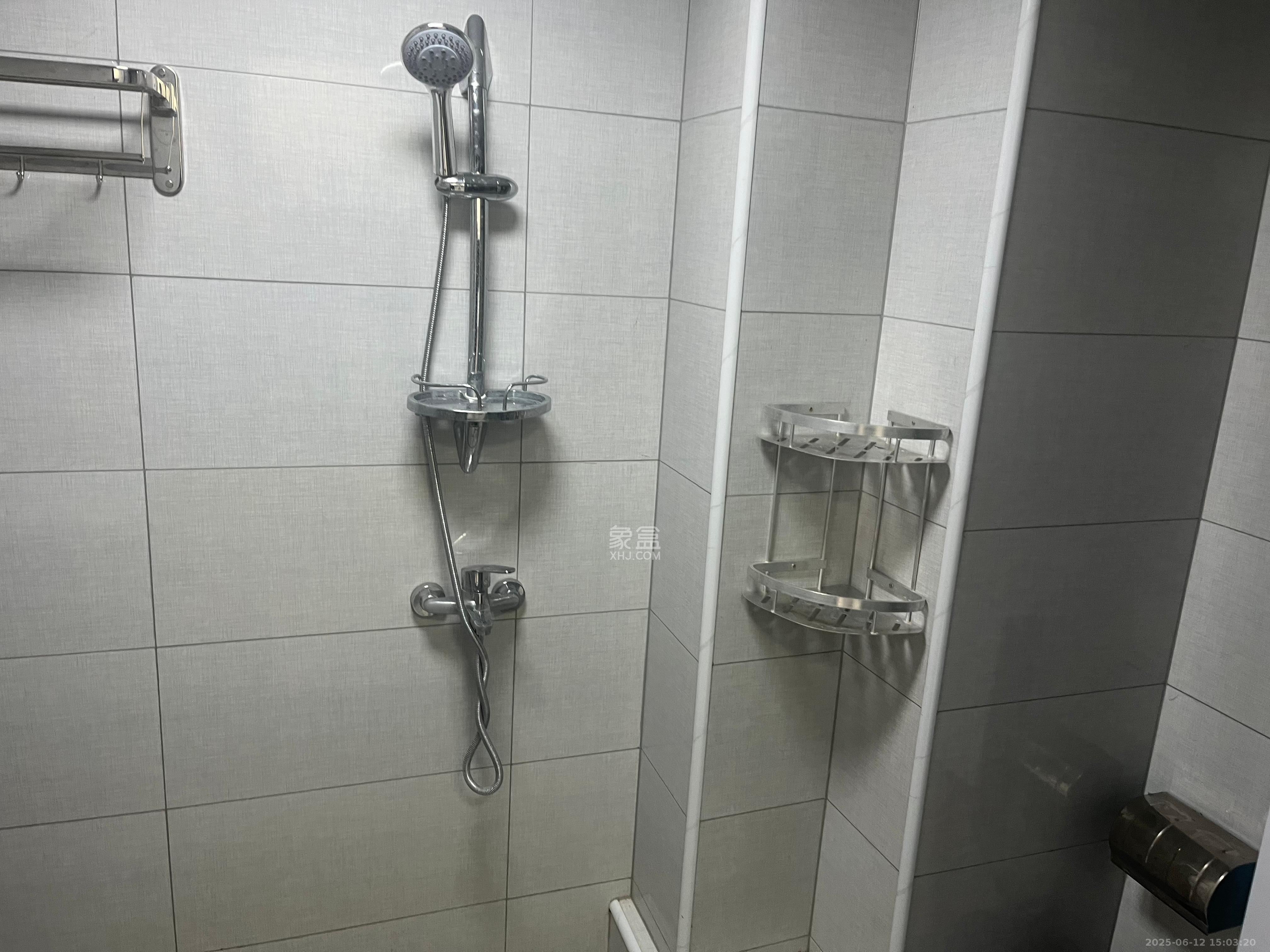 五江天街天寓 1室1厅1卫 1400.0元/月 五江天街天寓 1室1厅1卫 1400.0元/月室内图