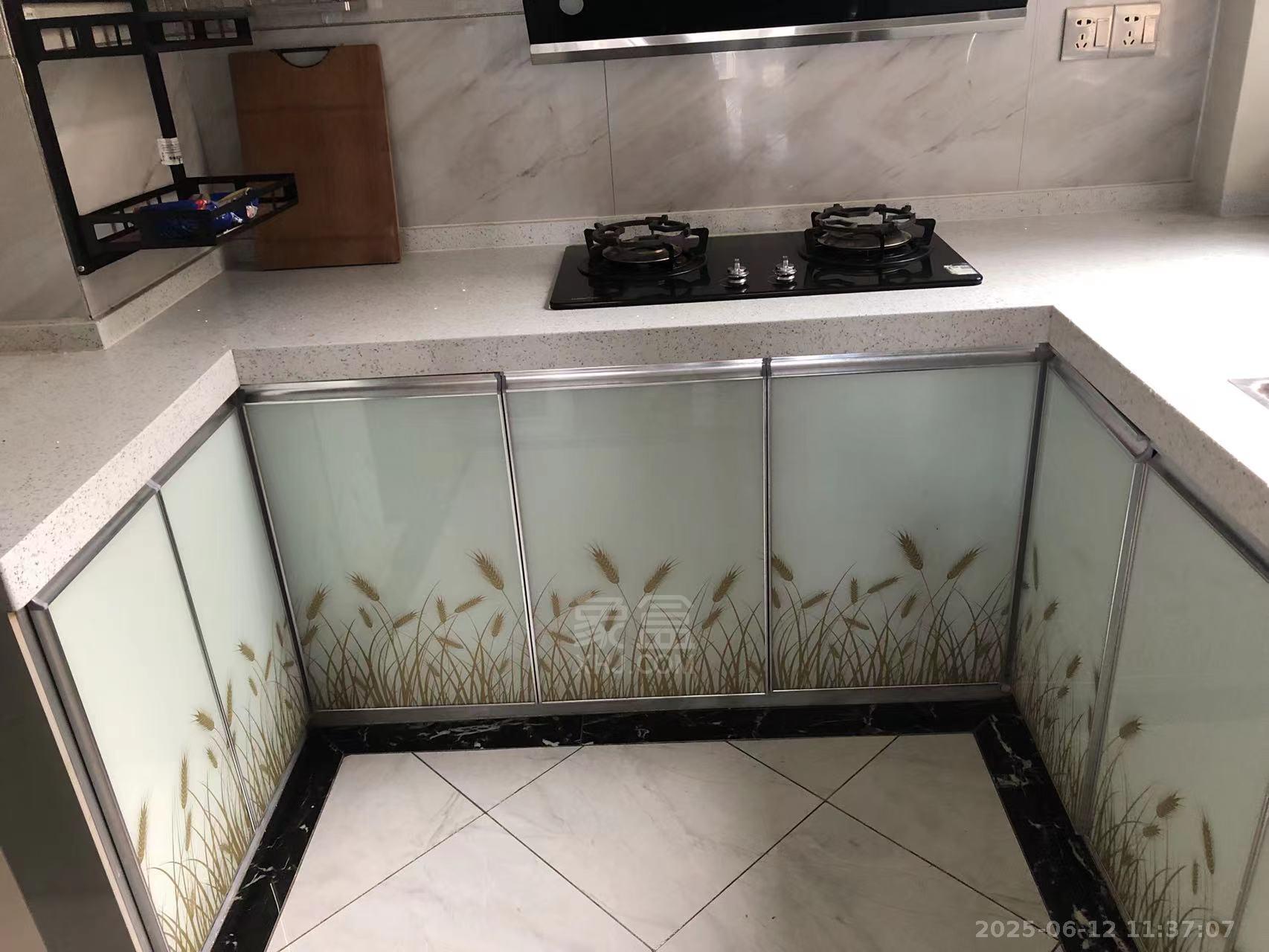 金轮翡翠名园 3室2厅2卫 2000.0元/月 金轮翡翠名园 3室2厅2卫 2000.0元/月室内图