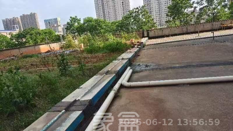 佳美紫郡  4室2厅1卫   2000.00元/月室内图