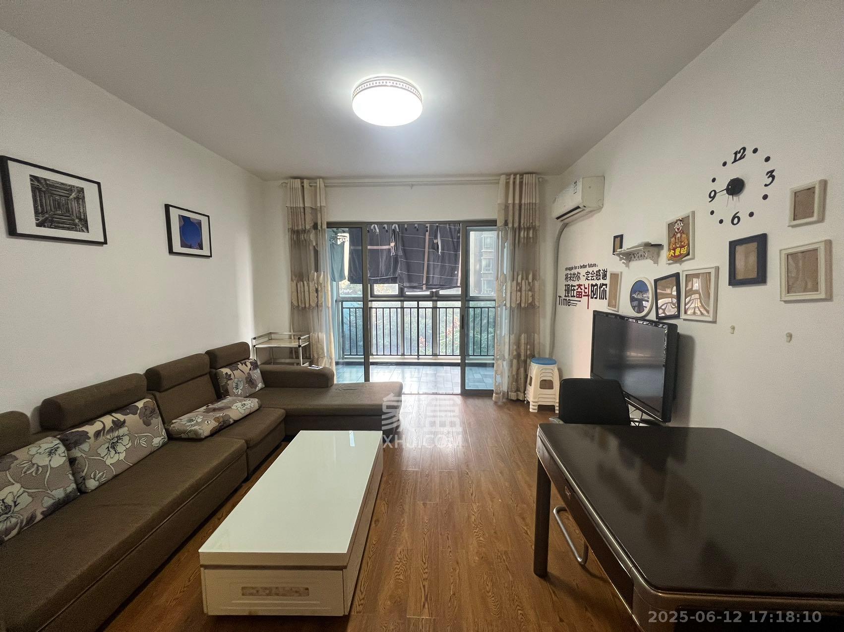 富兴嘉城(富兴汇中央)  2室2厅1卫    2500.0元/月 富兴嘉城(富兴汇中央)  2室2厅1卫    2500.0元/月