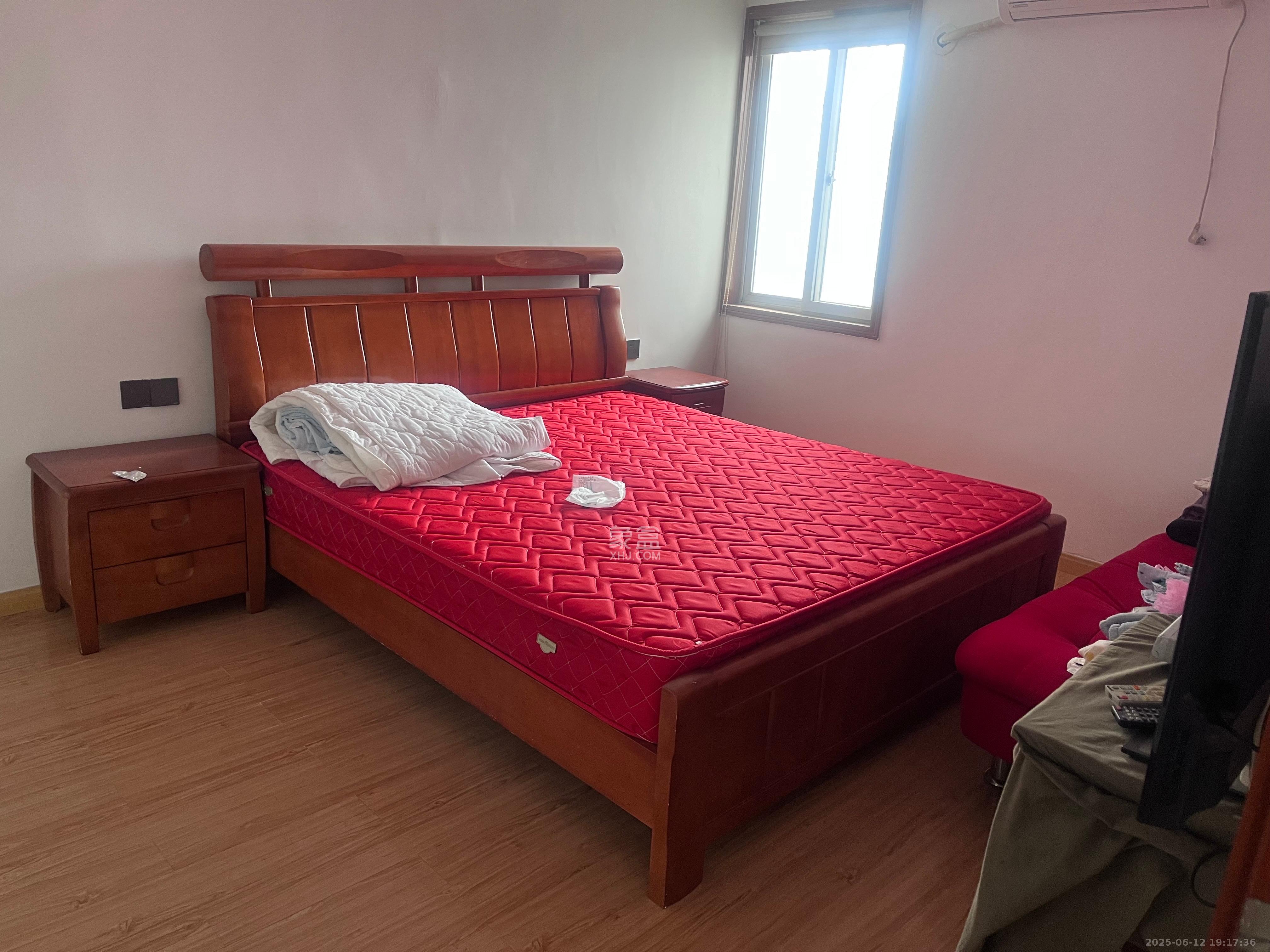 好家园 5室2厅2卫 2500.0元/月 好家园 5室2厅2卫 2500.0元/月室内图