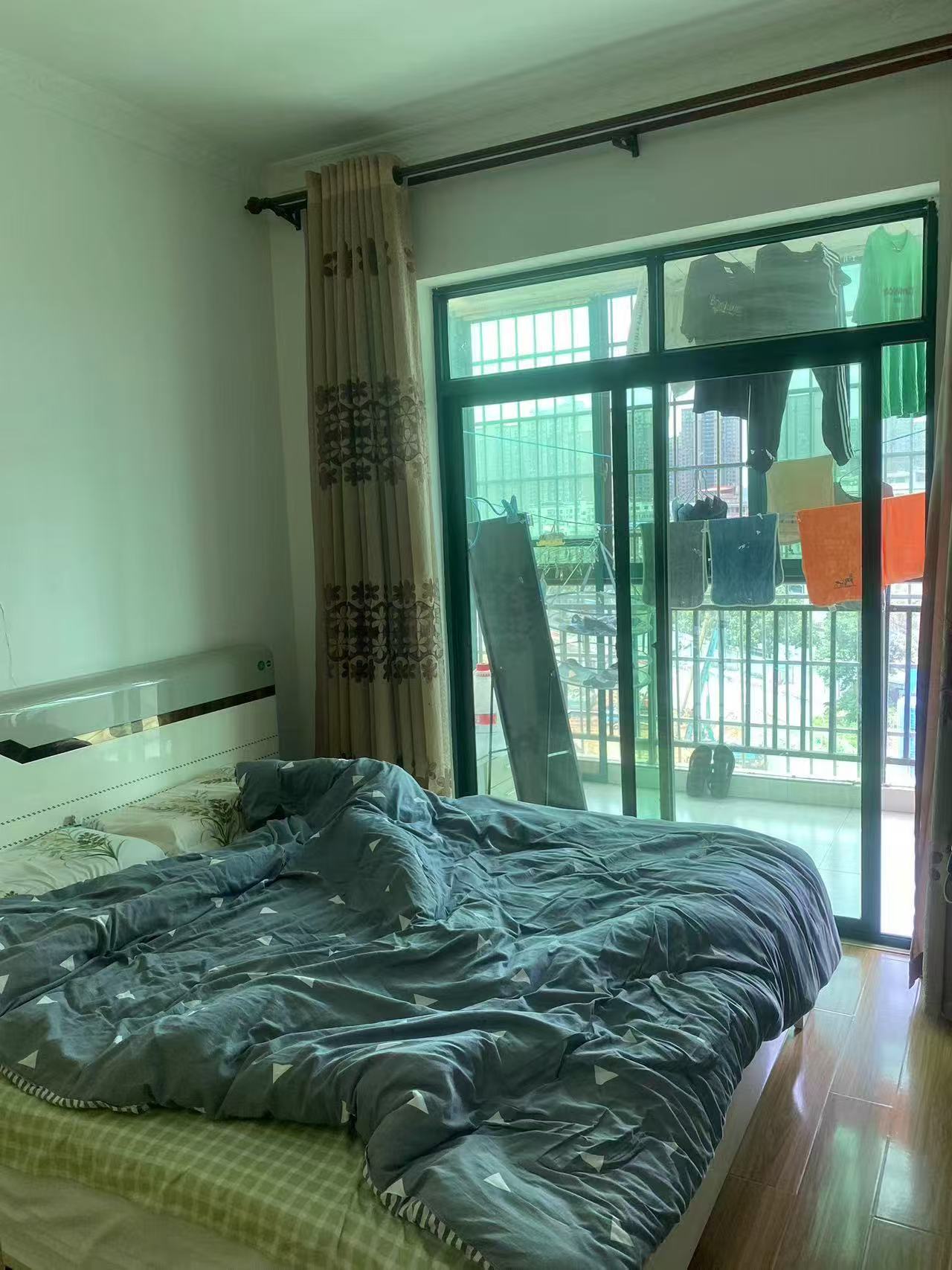 剑桥阁 2室1厅1卫 1500.0元/月 剑桥阁 2室1厅1卫 1500.0元/月室内图