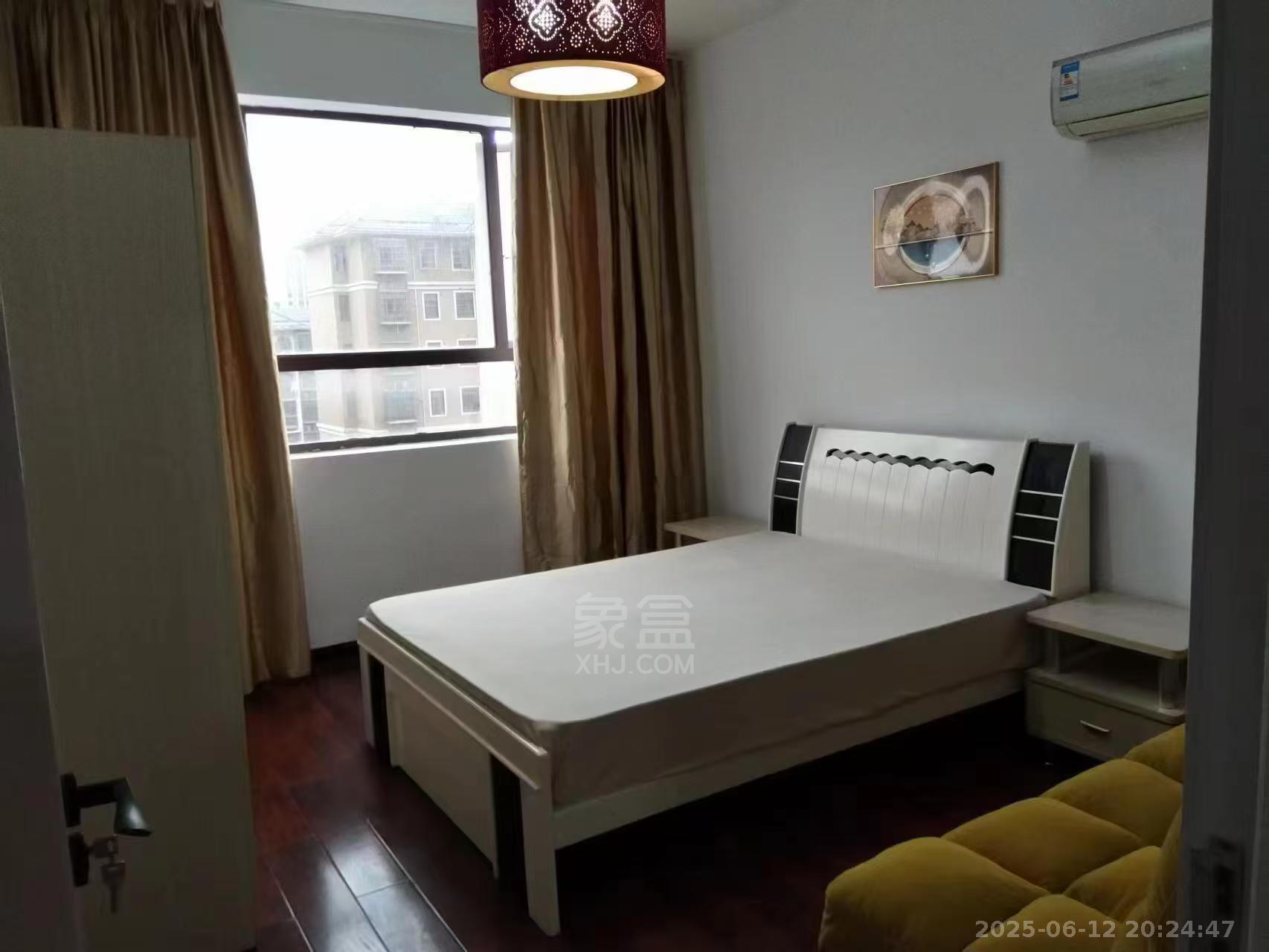 中欧昆仑首府 3室2厅1卫 1500.0元/月 中欧昆仑首府 3室2厅1卫 1500.0元/月室内图