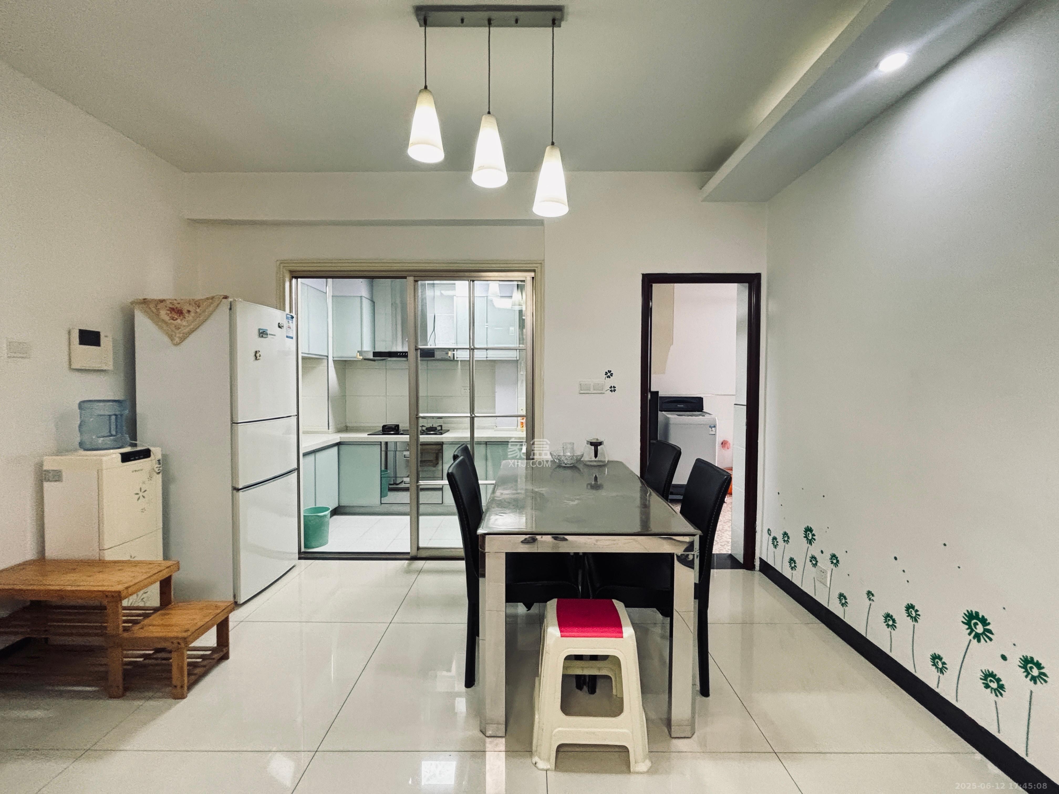 森林公园壹号(森林雅苑) 3室2厅1卫 2000.0元/月 森林公园壹号(森林雅苑) 3室2厅1卫 2000.0元/月室内图