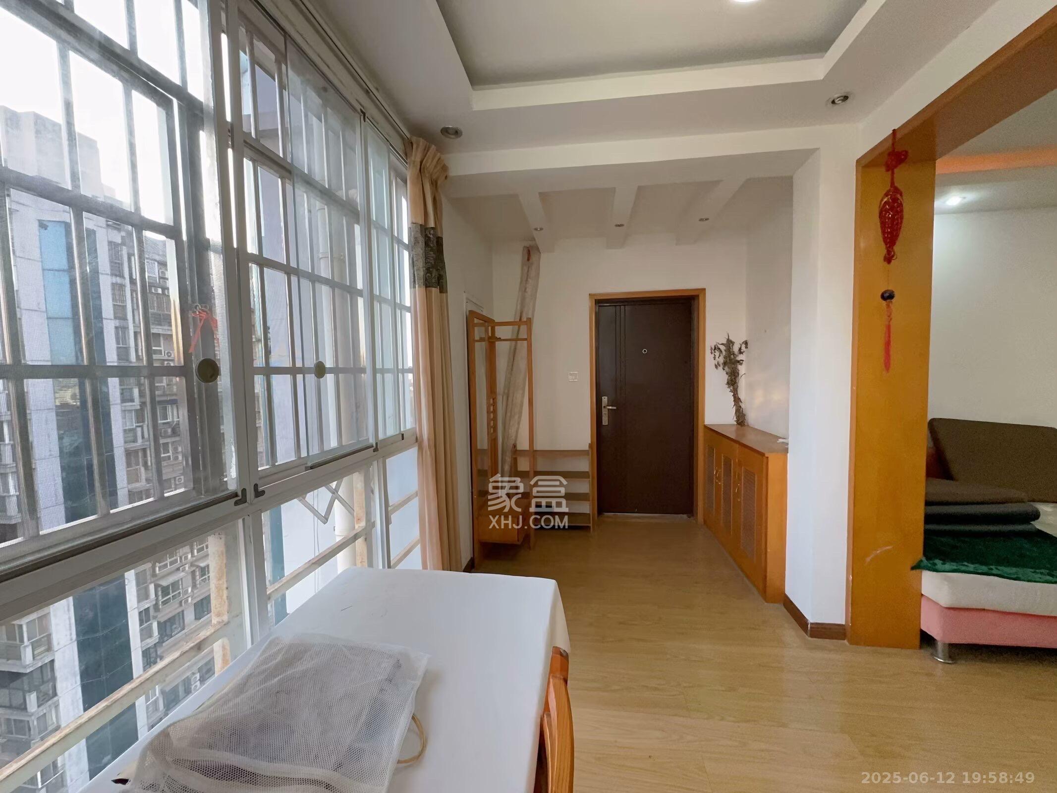 申奥美域 5室2厅2卫 3000.0元/月 申奥美域 5室2厅2卫 3000.0元/月室内图