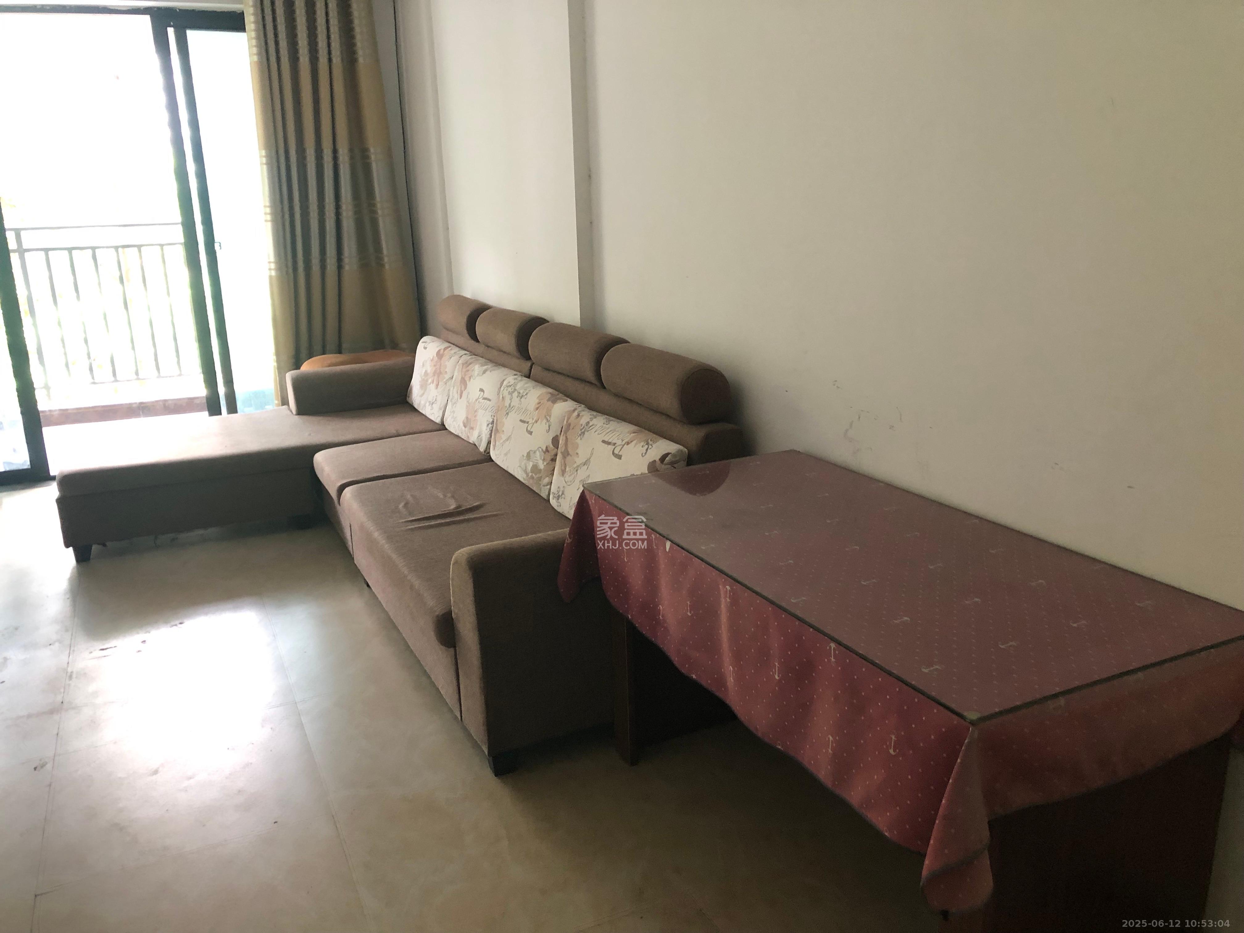 丽水熙园  1室2厅1卫   2200.00元/月室内图1