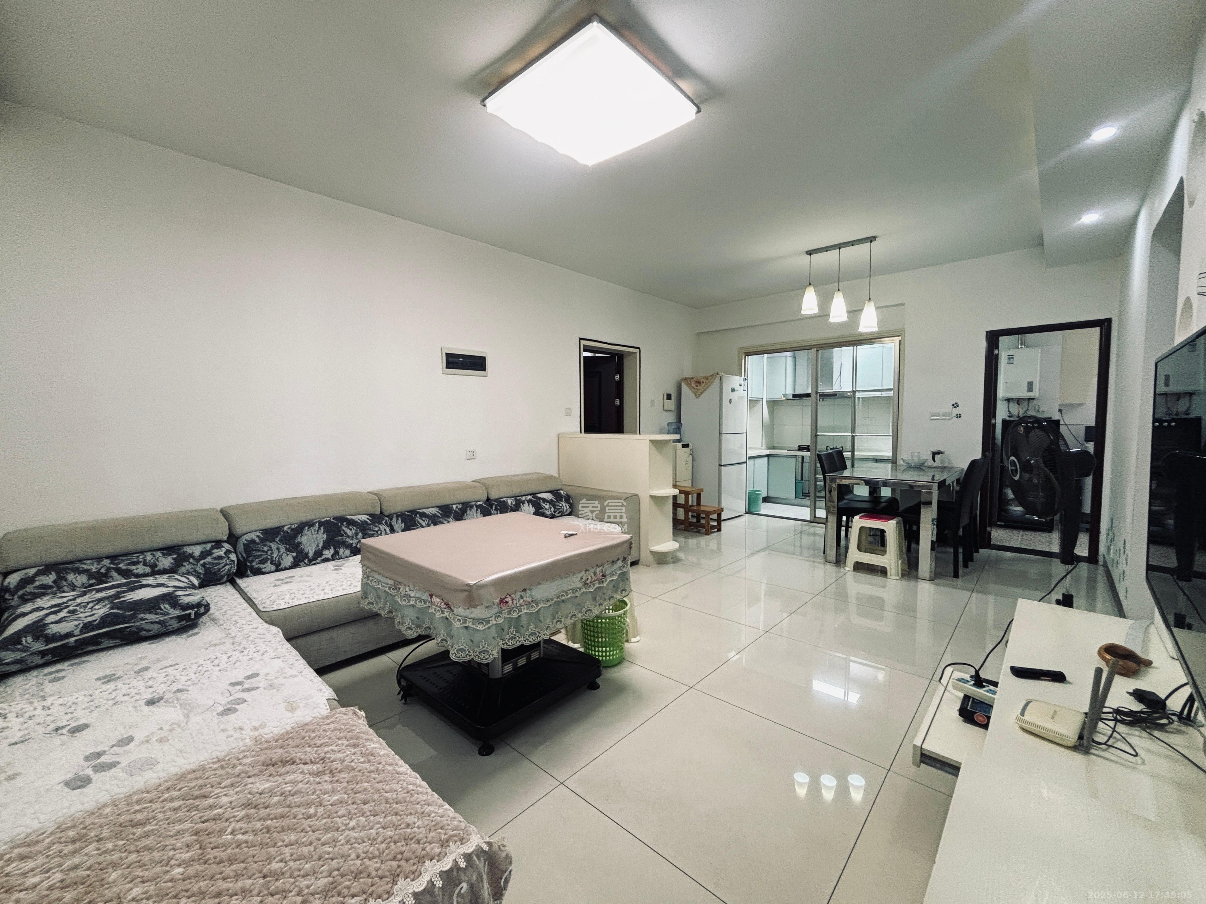 森林公园壹号(森林雅苑) 3室2厅1卫 2000.0元/月 森林公园壹号(森林雅苑) 3室2厅1卫 2000.0元/月室内图