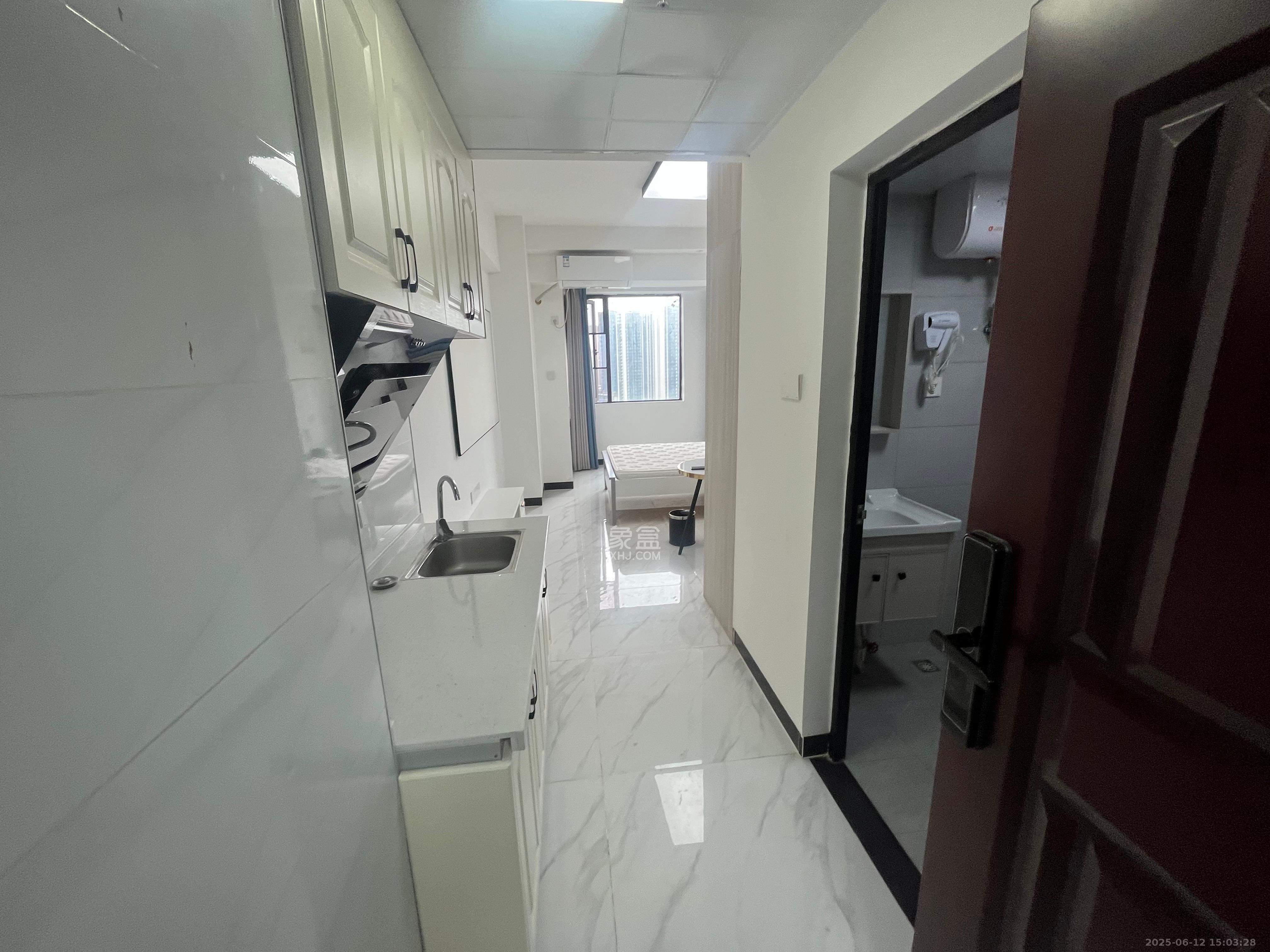 五江天街天寓 1室1厅1卫 1400.0元/月 五江天街天寓 1室1厅1卫 1400.0元/月室内图