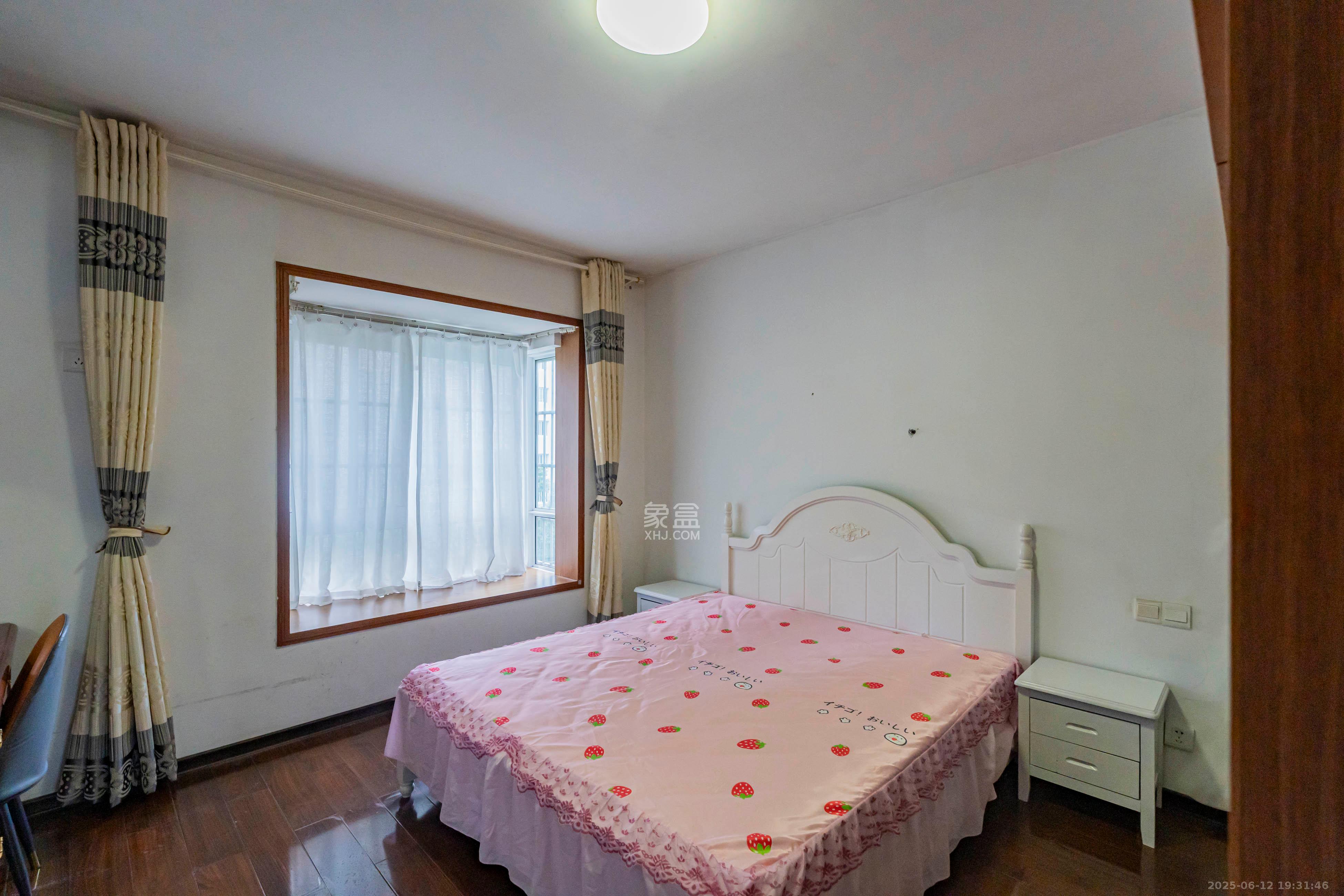 月湖兰庭  2室1厅1卫    64.0万卧室