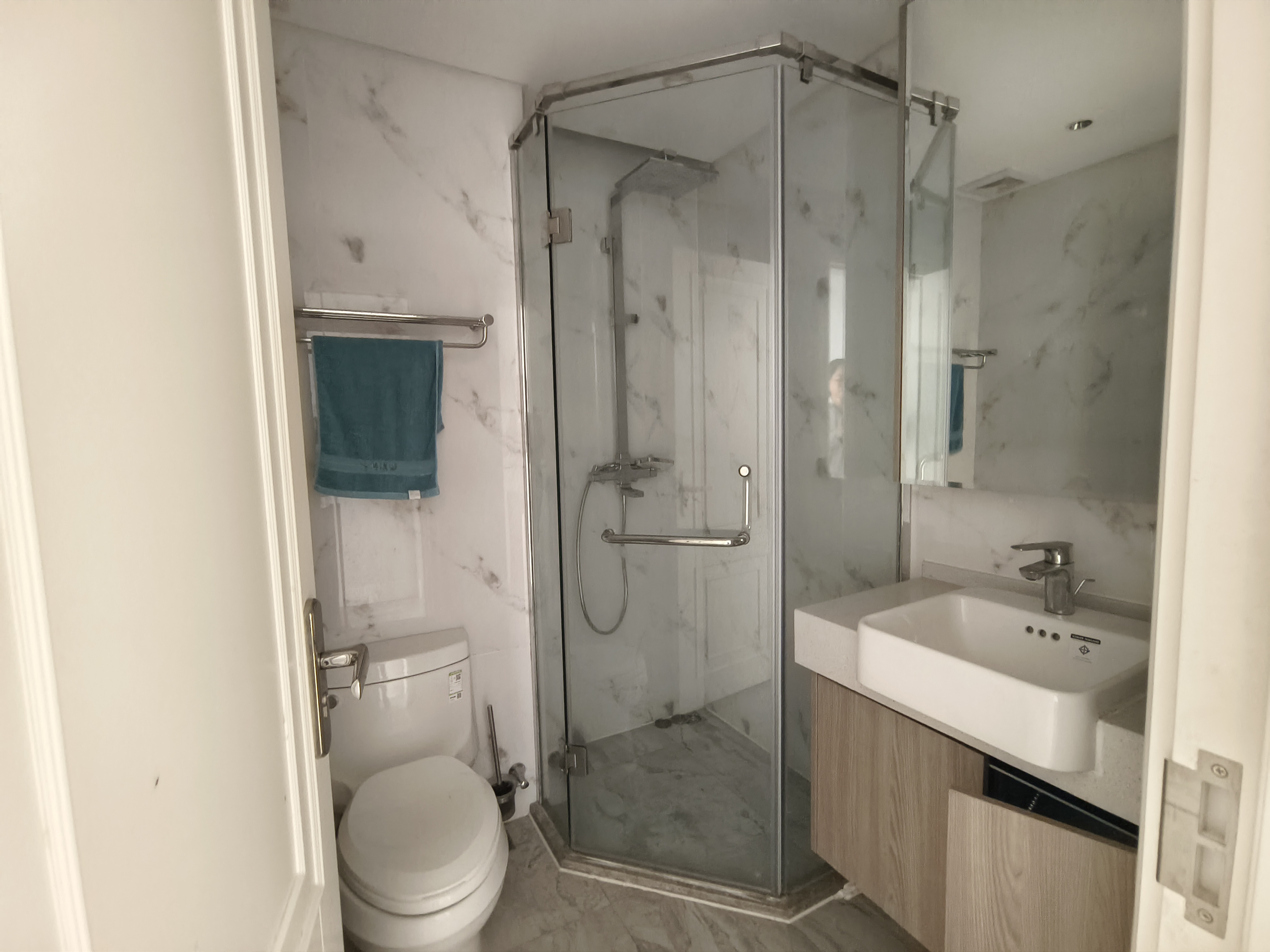 海航豪庭北苑 5室2厅2卫 7800.0元/月 海航豪庭北苑 5室2厅2卫 7800.0元/月室内图