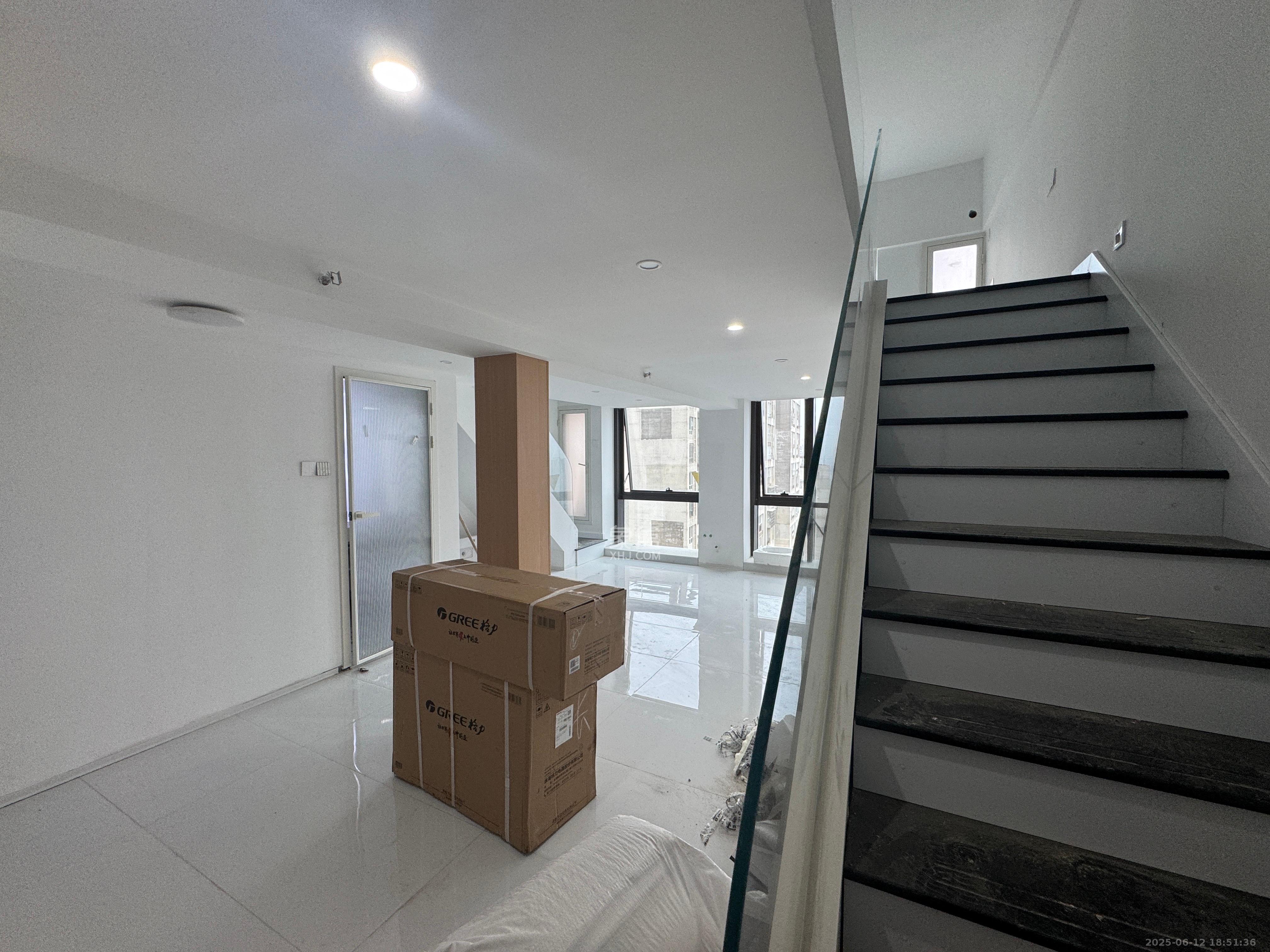 珠江花城好世界 1室1厅1卫 2500.0元/月 珠江花城好世界 1室1厅1卫 2500.0元/月室内图