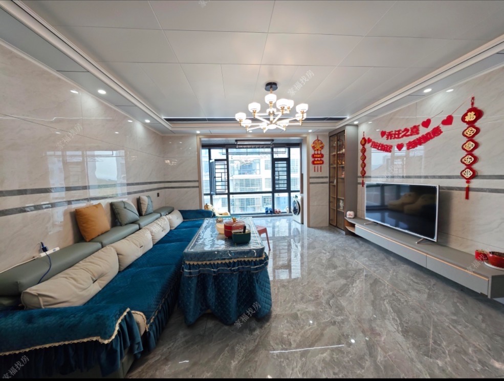 滨江水岸 3室2厅2卫 57.8万 滨江水岸 3室2厅2卫 57.8万客厅