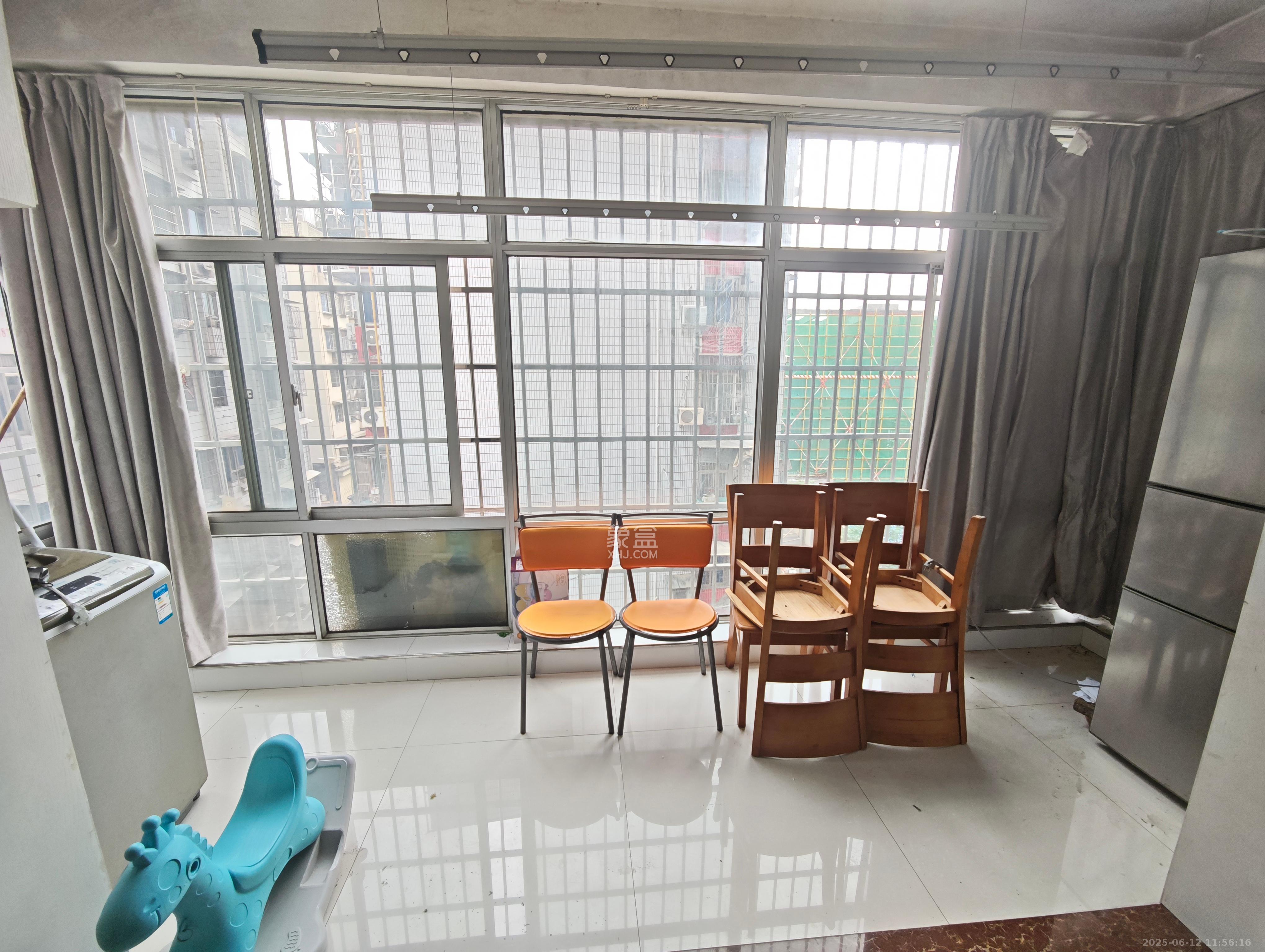 景泰雅苑(景江融城) 2室1厅1卫 2500.0元/月 景泰雅苑(景江融城) 2室1厅1卫 2500.0元/月室内图