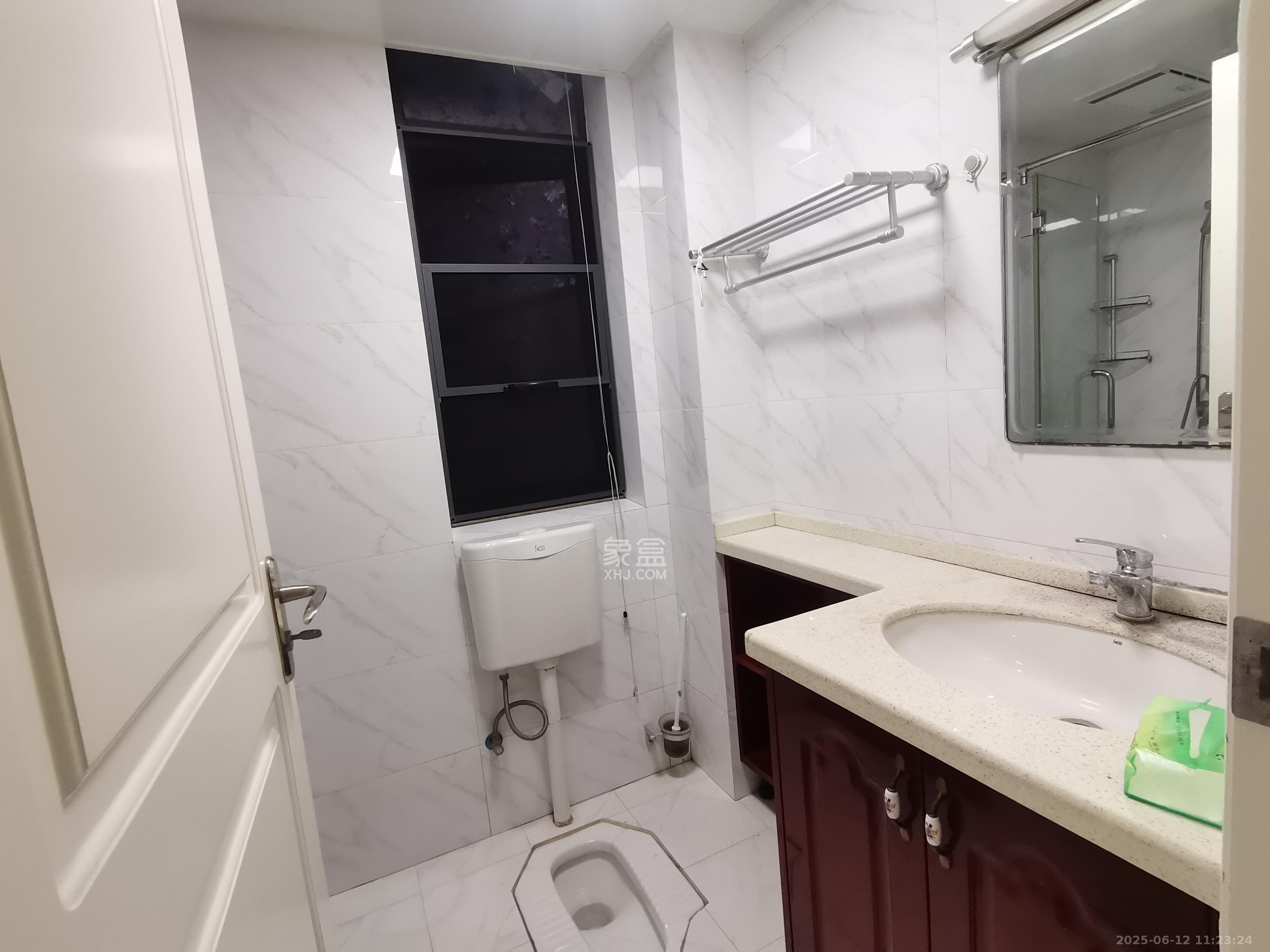 湘域城邦(湘域国际中心) 3室2厅1卫 3800.0元/月 湘域城邦(湘域国际中心) 3室2厅1卫 3800.0元/月室内图