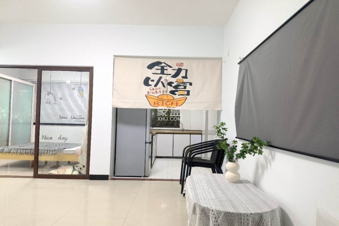 宜家广场  1室1厅1卫    2200.0元/月 宜家广场  1室1厅1卫    2200.0元/月室内图