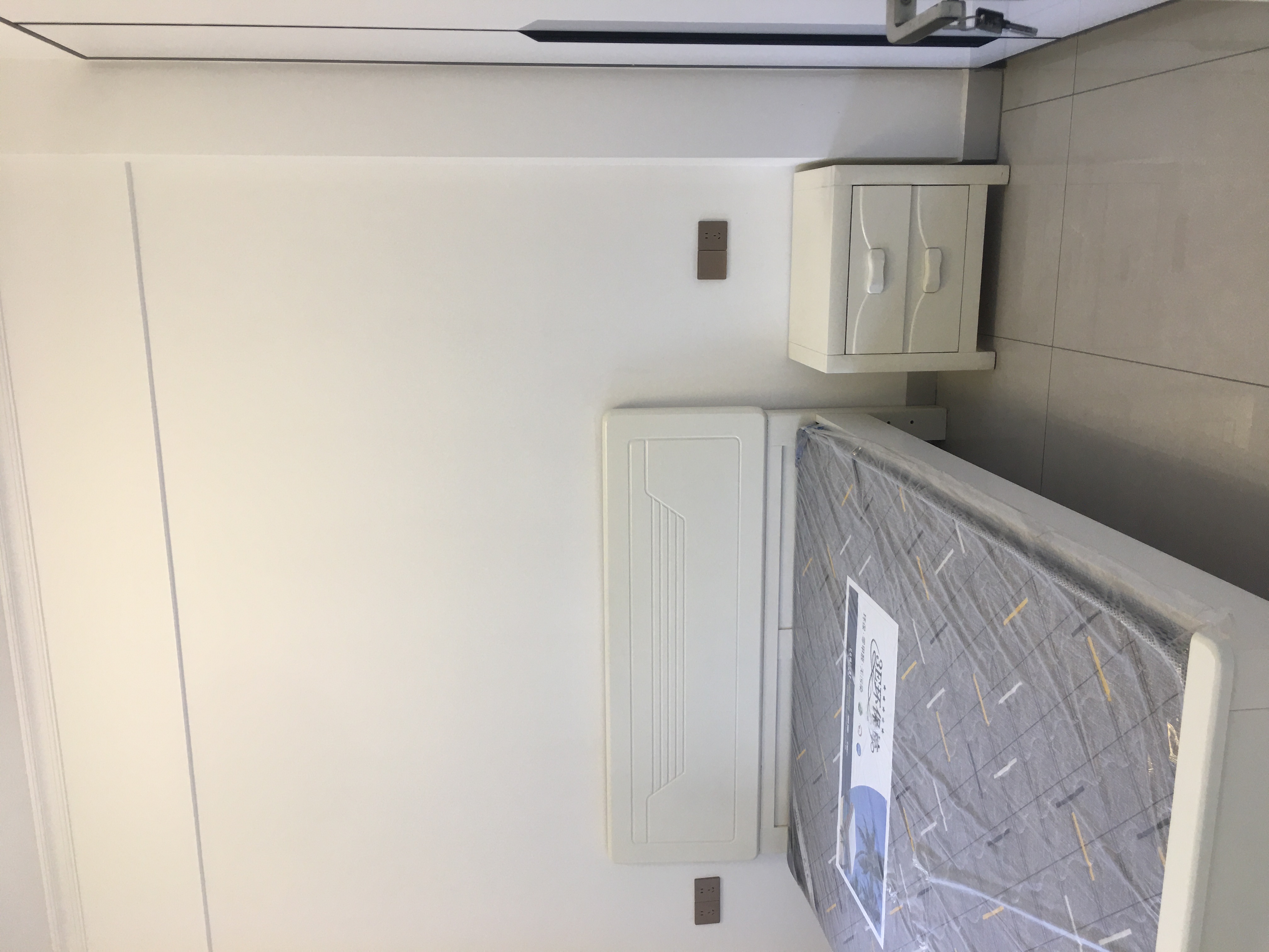 涌创天悦(涌创天誉) 1室1厅1卫 1500.00元/月 涌创天悦(涌创天誉) 1室1厅1卫 1500.00元/月室内图