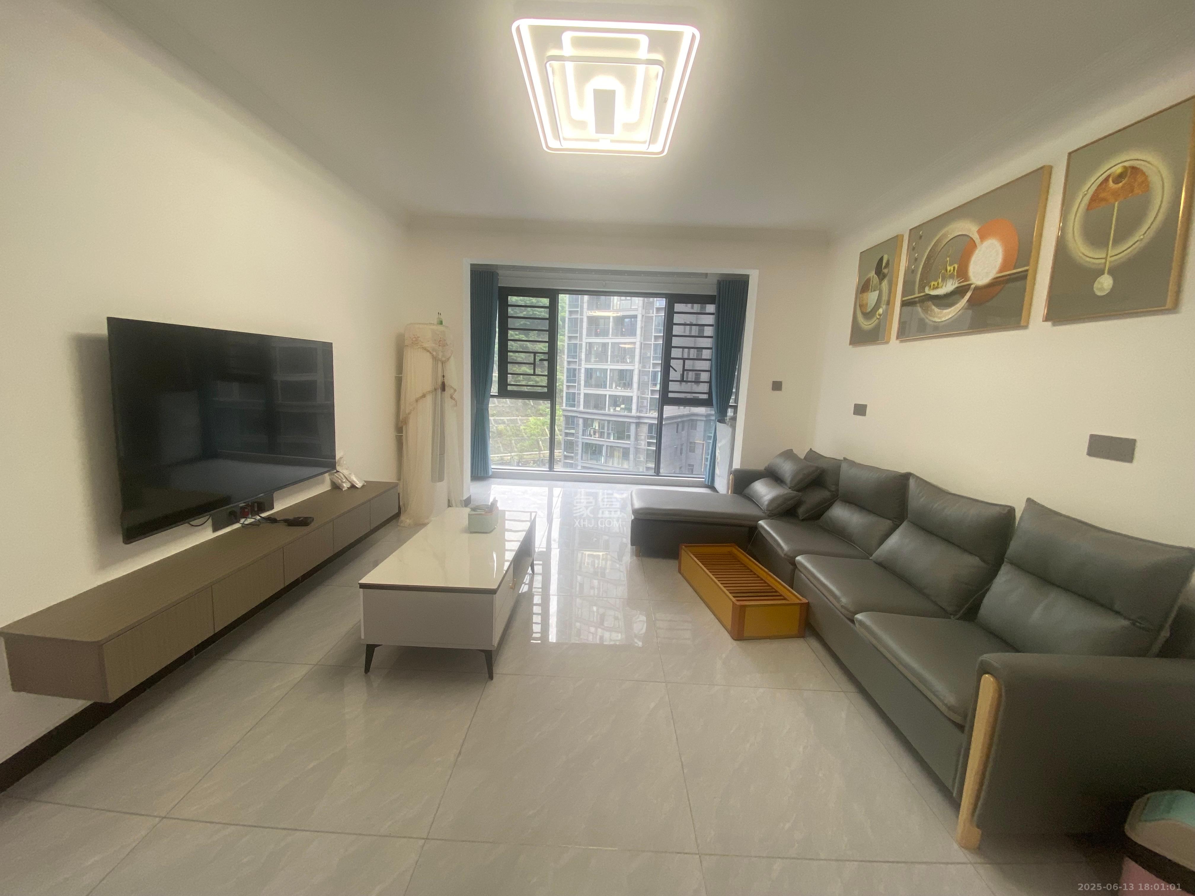 桃花嘉园 3室2厅2卫 2000.0元/月 桃花嘉园 3室2厅2卫 2000.0元/月室内图