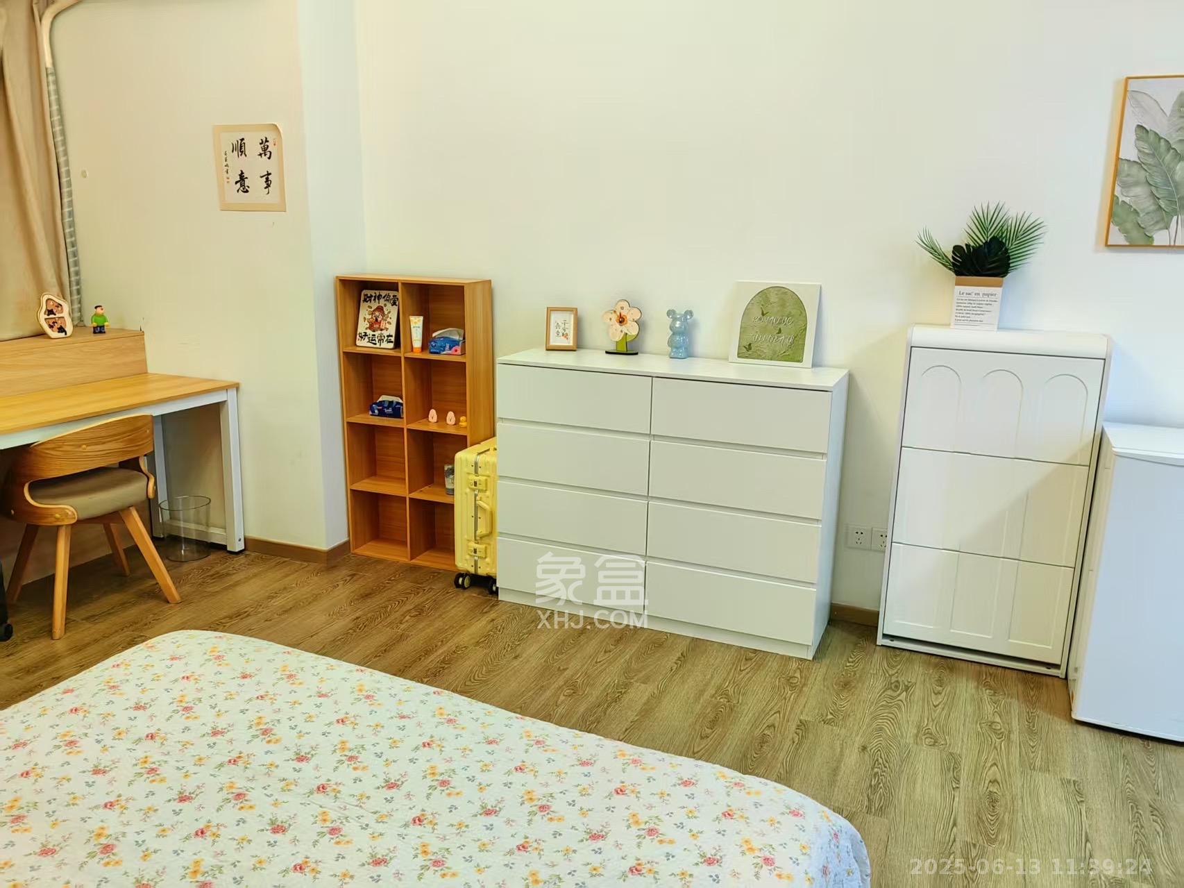宇成开福广场  1室1厅1卫   1600.00元/月室内图